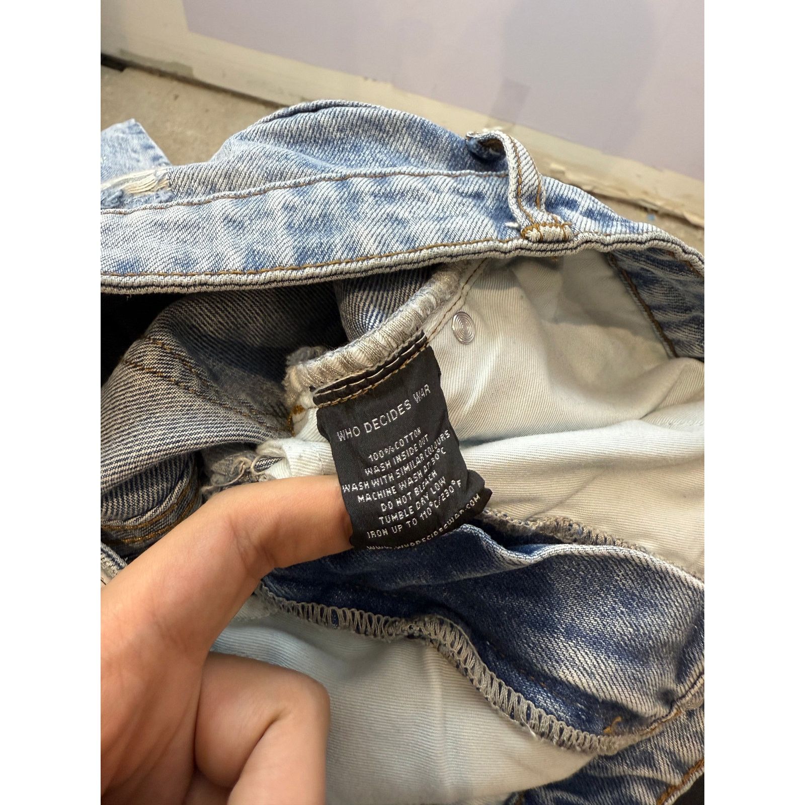 Who Decides War WDW Rhinestone Scripture Light Wash Jeans Size US 32 / EU 48 - 8 Thumbnail