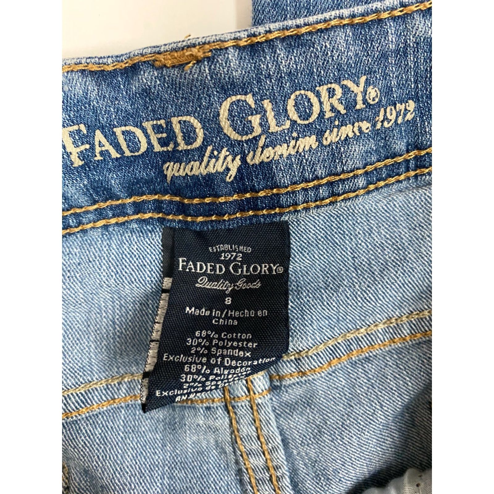 Faded Glory Faded Glory Jeans Womens 8 Blue Straight Denim Jeans Regular Stars Pockets 22in Inseam Adults Women Modern Shape Regular Color Blue Size 30" / US 8 / IT 44 - 4 Thumbnail