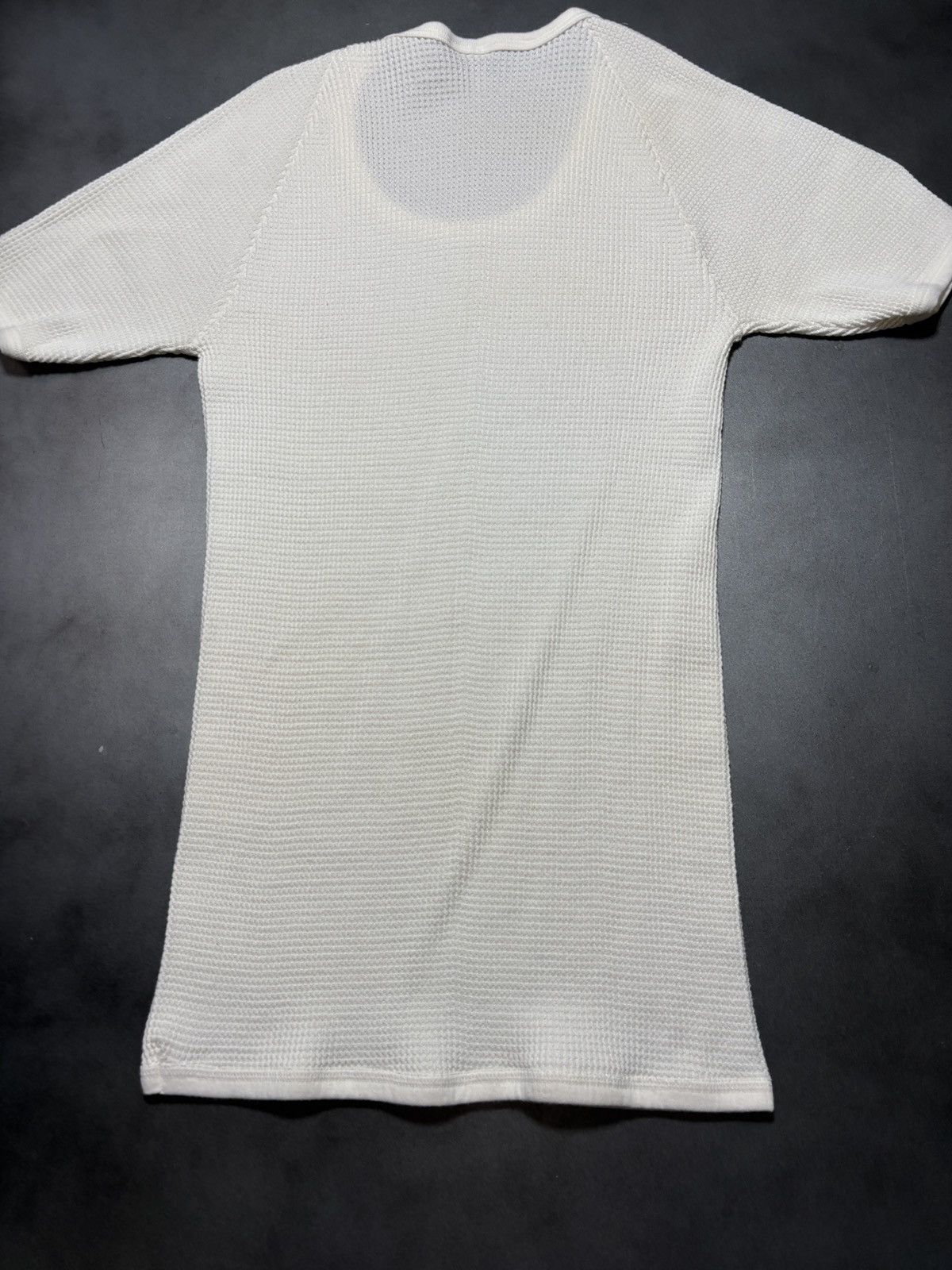 Vintage Vintage Thermal Undershirt Raglan Waffle Knit Blank Tee 80s Size US S / EU 44-46 / 1 - 10 Thumbnail