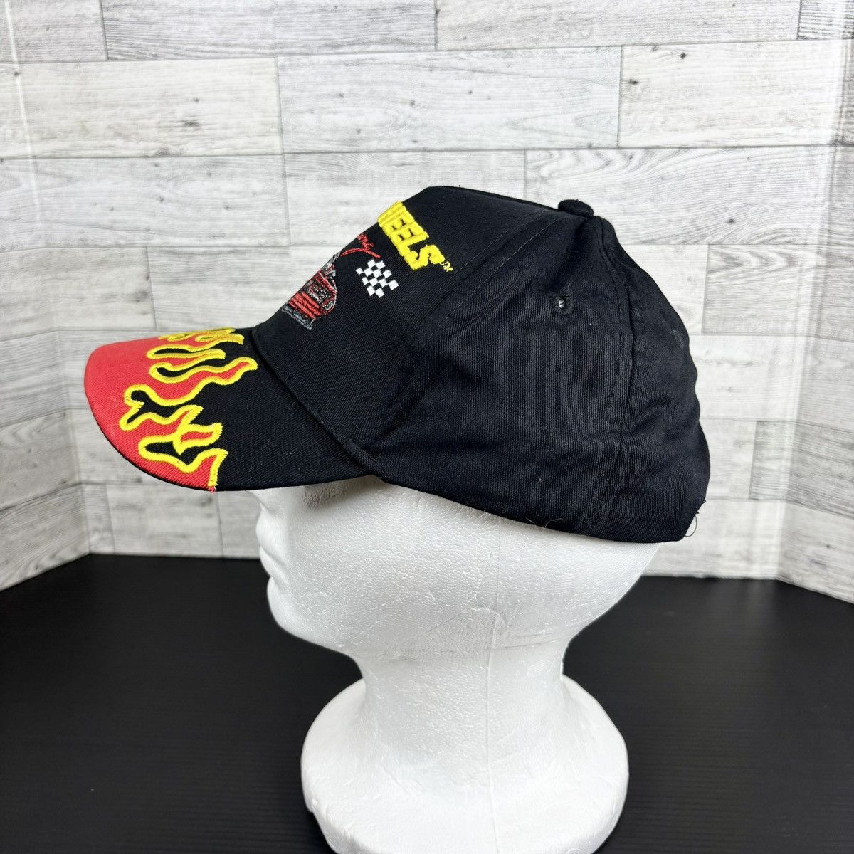 Other Hotwheels Racing Youth Embroidered Car & Flames SnapBack Size ONE SIZE - 4 Thumbnail
