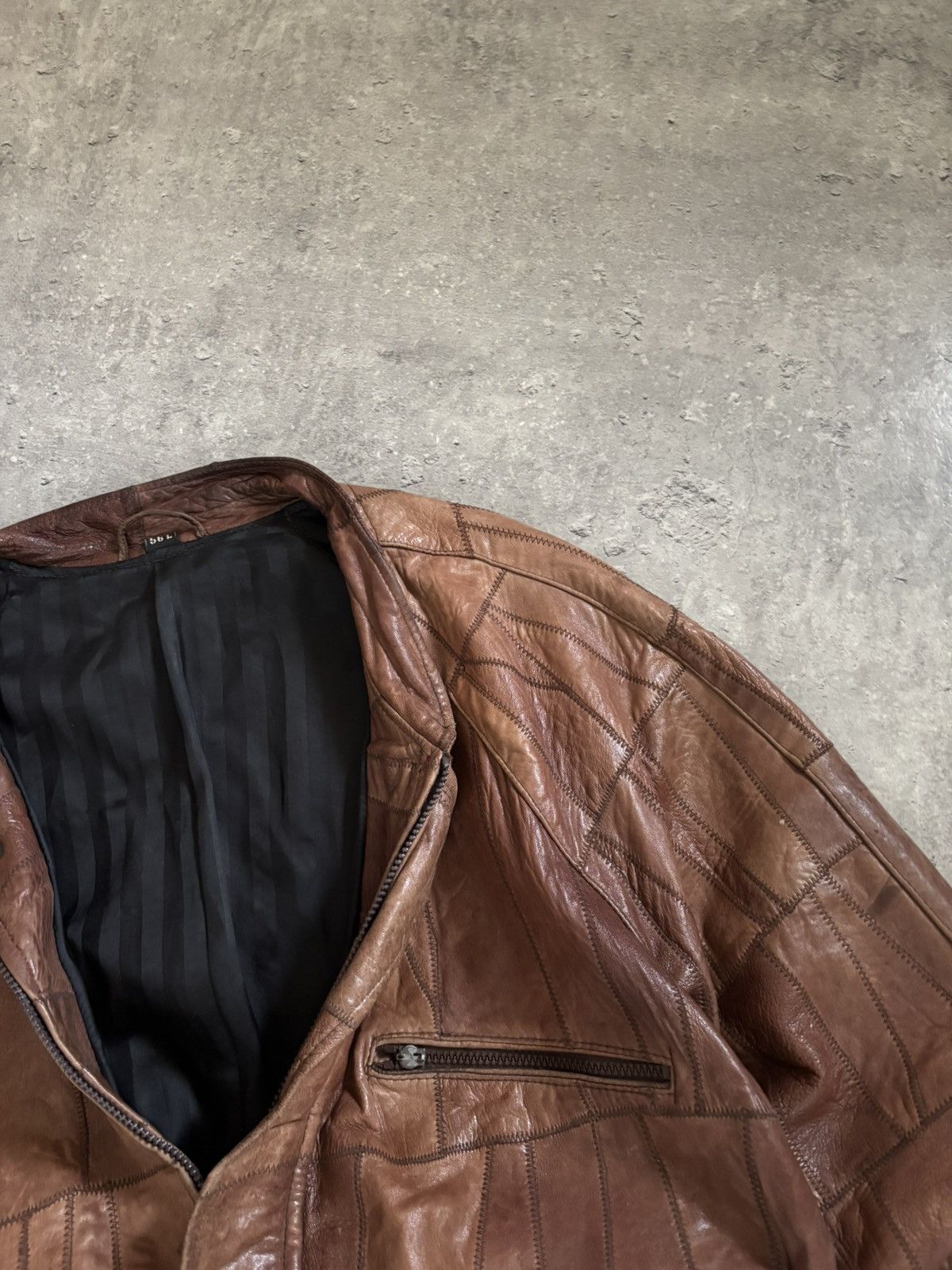 Vintage Real Leather Vintage Boxy Leather Jacket Y2K Streetwear L Size US L / EU 52-54 / 3 - 8 Thumbnail