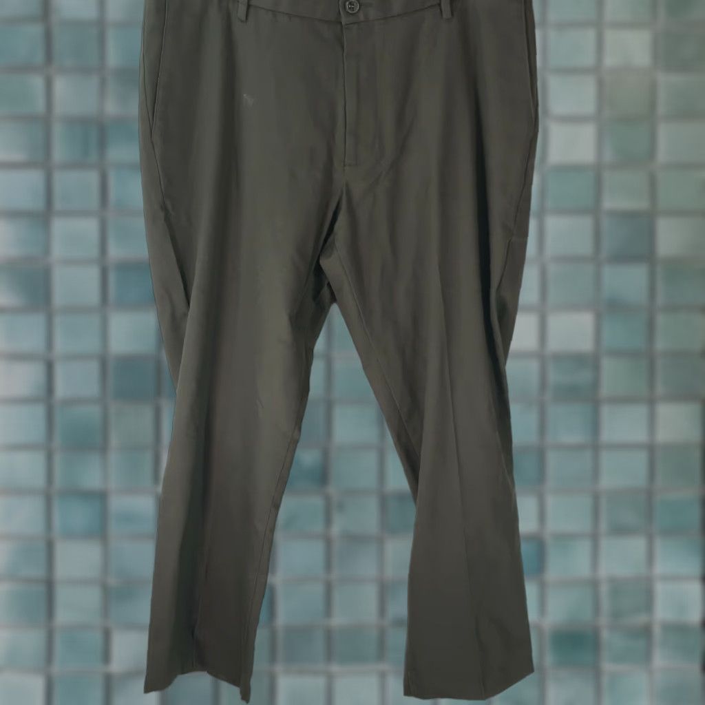 Dockers Dockers Mens Flat Front Athletic Mid Rise Casual Green Dress Pants 36X30 Size US 38 / EU 54 - 1 Thumbnail