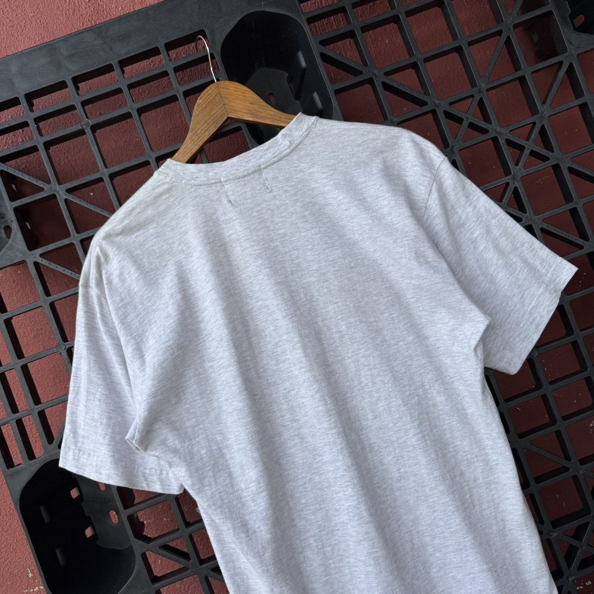 Valentino Valentino Anies Embroidery Colourful Luxury Basic Tee Size US L / EU 52-54 / 3 - 10 Thumbnail