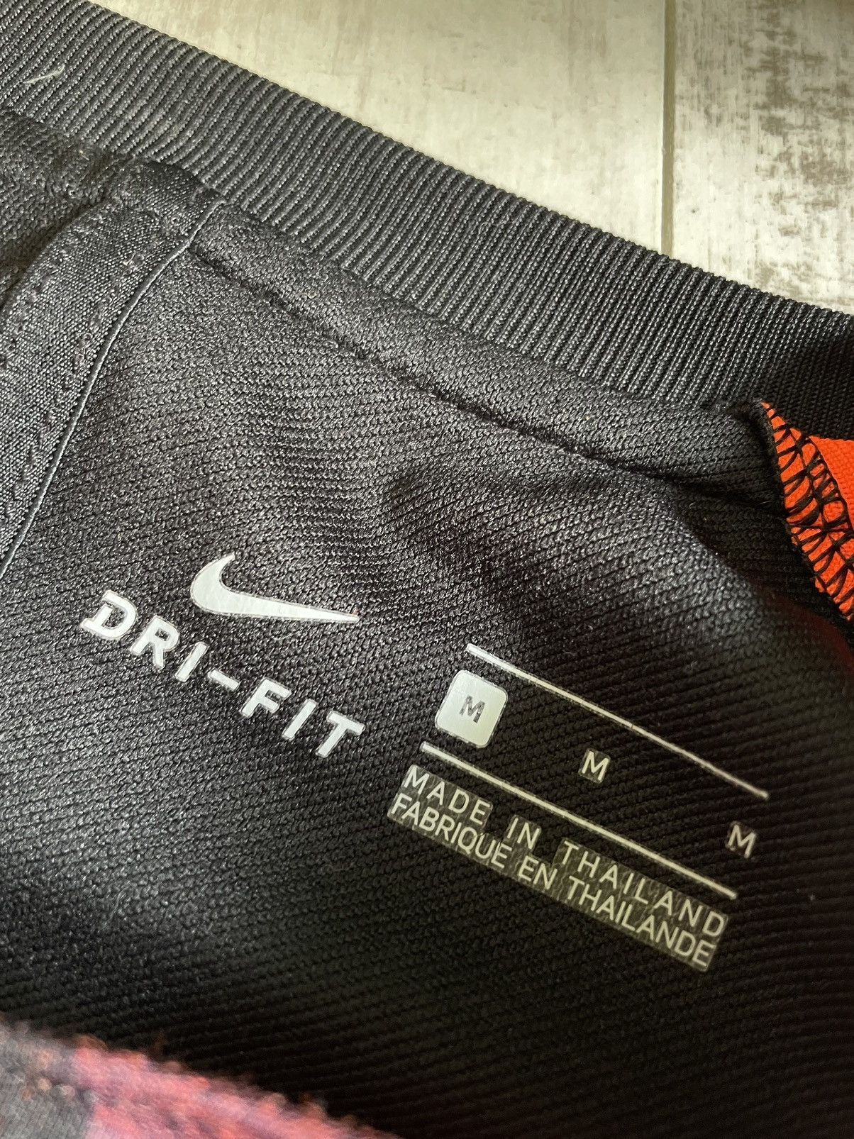 Nike Nike FC Barcelona 2017/2018 Long Sleeve Jersey Training Size US M / EU 48-50 / 2 - 10 Thumbnail