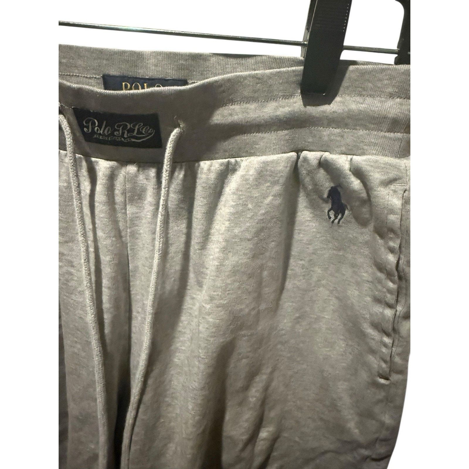 Polo Ralph Lauren Polo Ralph Lauren Jersey Drawstring Shorts Gray Heather S Size US 34 / EU 50 - 2 Thumbnail