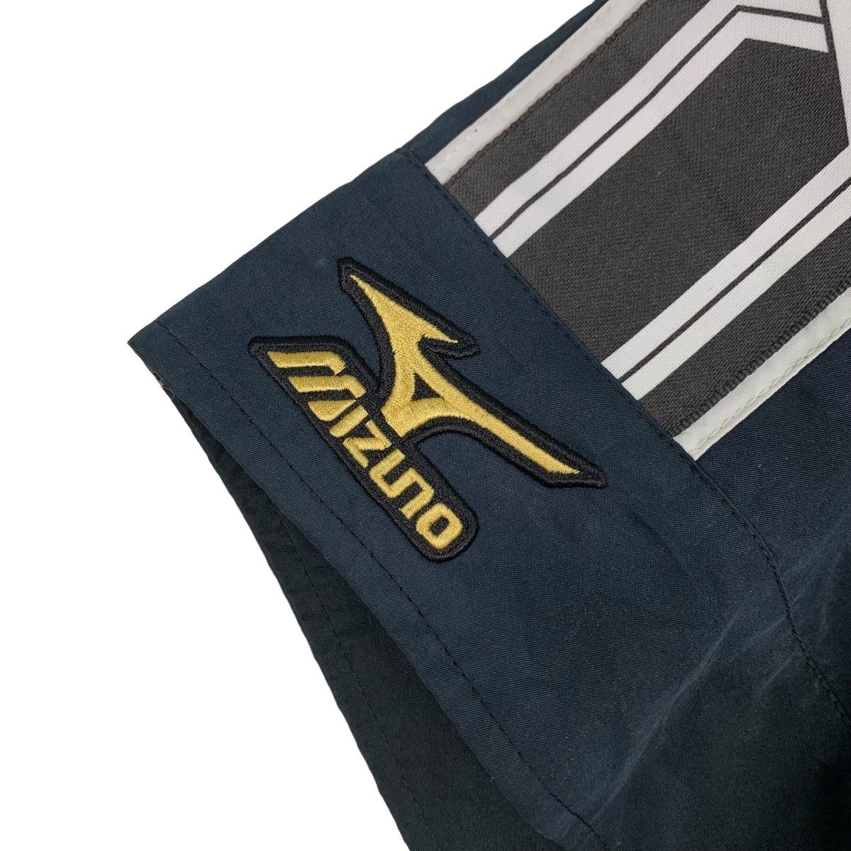 Mizuno MIZUNO Baseball Short Sleeve Black Jersey #1152-C53 Size US L / EU 52-54 / 3 - 9 Thumbnail