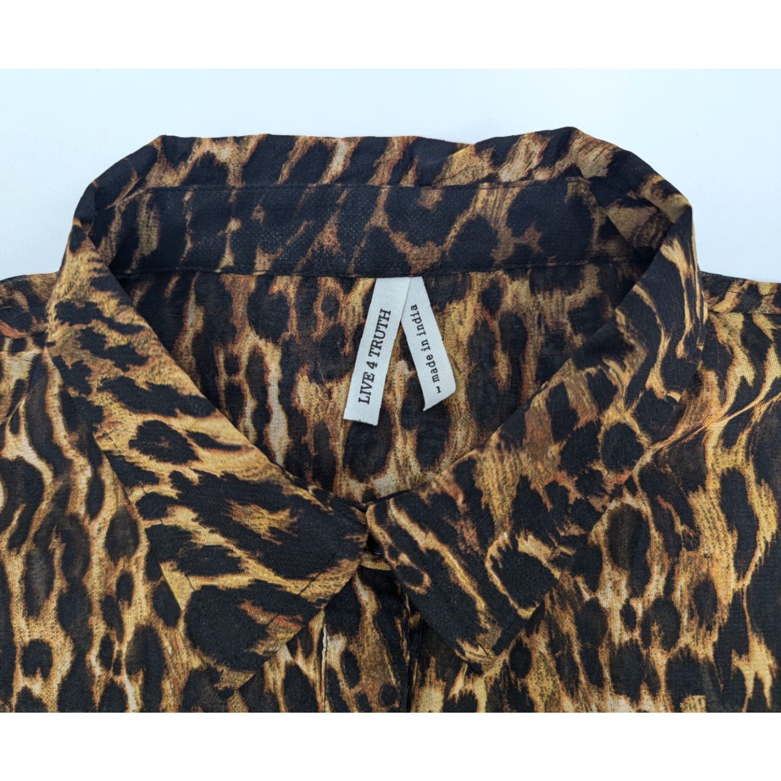 Vintage Live 4 Truth Shirt Women’s Large Leopard Print Button-Up Sheer Chiffon Blouse Size L / US 10 / IT 46 - 7 Thumbnail