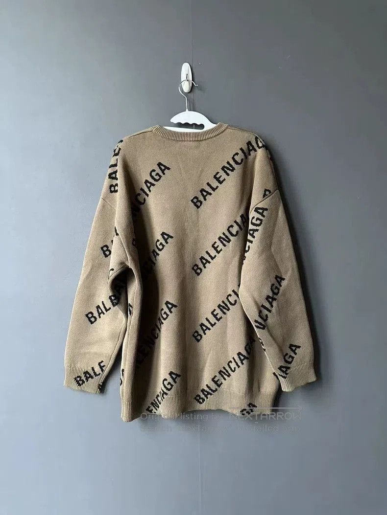 Balenciaga Balenciaga Beige Logo Barrage Sweater. Size US XS / EU 42 / 0 - 2 Thumbnail