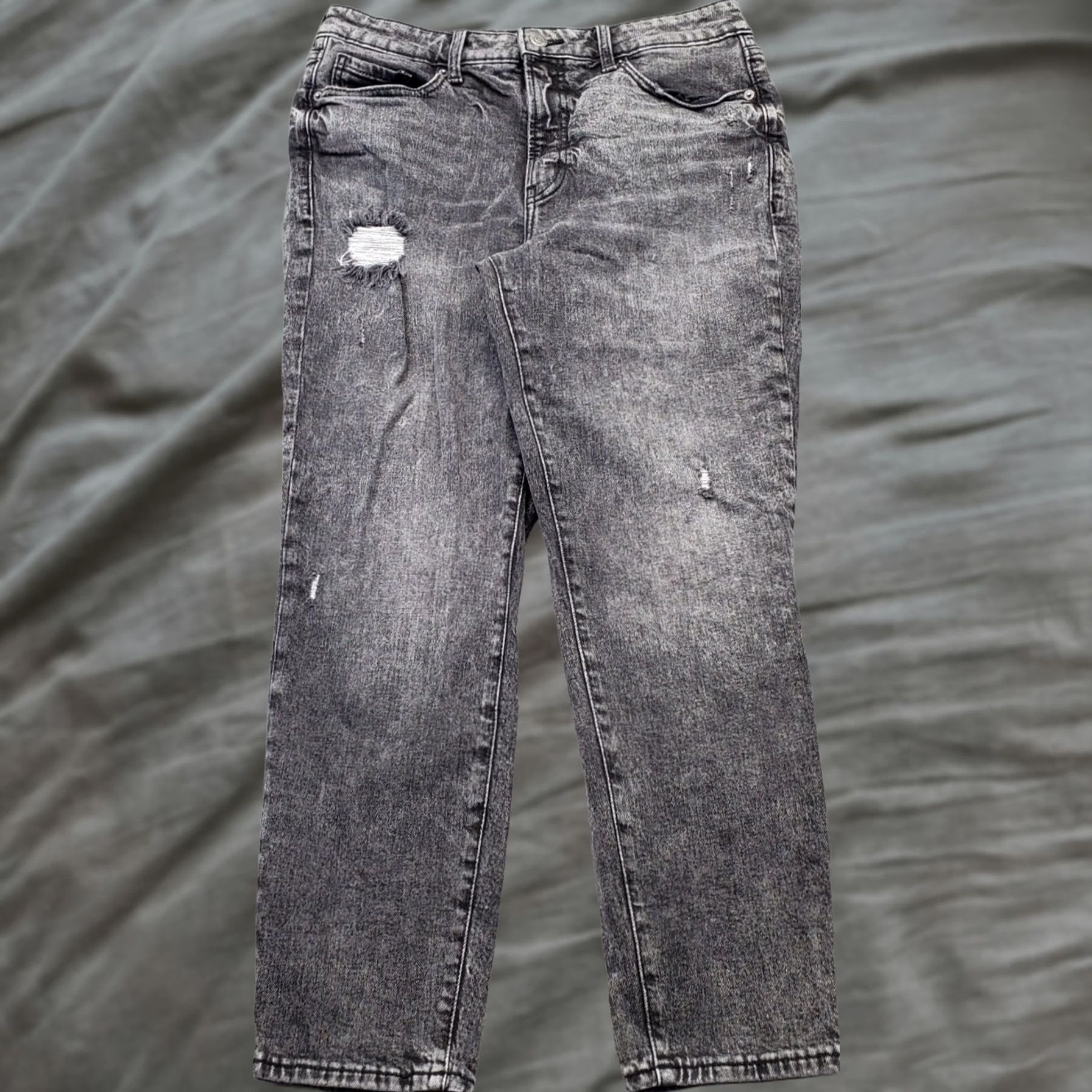 Old Navy Old Navy Jeans Womens 10 Black Denim Secret Slim Pockets High Rise OG Straight Jeans Womens 10 Black Denim Slim Straight Size 32" / US 10 / IT 46 - 1 Thumbnail