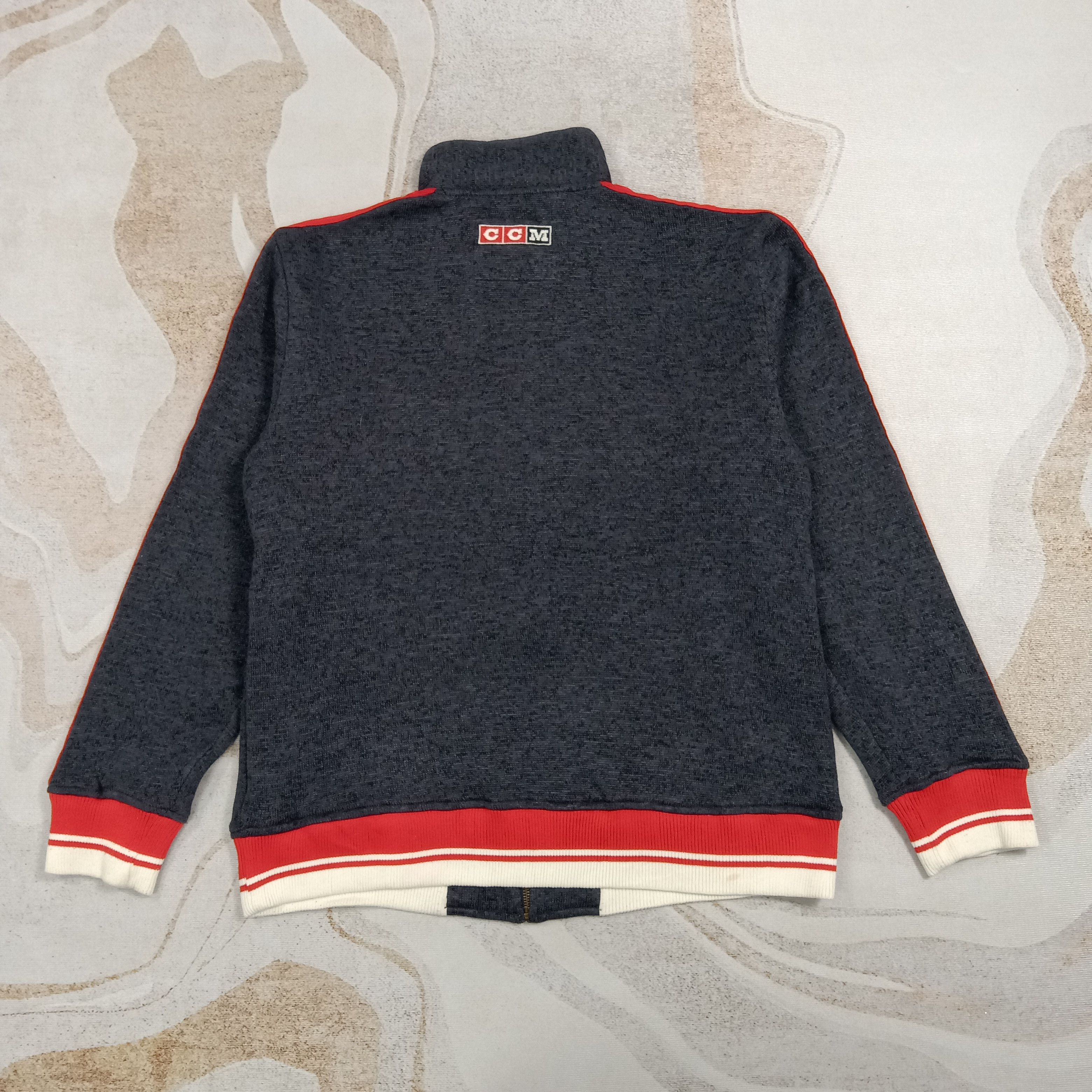 NHL CCM Detroit Red Wings Hockey Team Sweaters Jacket C273N12 Size US L / EU 52-54 / 3 - 5 Thumbnail