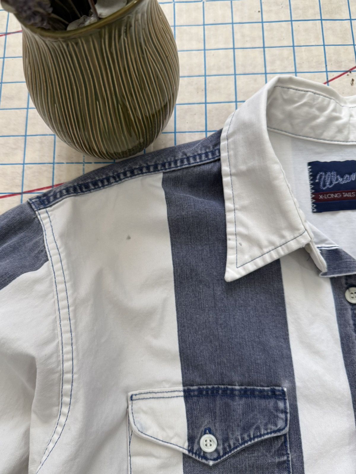 Vintage Vintage Wrangler Brushpopper Vertical Striped Button Up 17 Size US XL / EU 56 / 4 - 4 Thumbnail