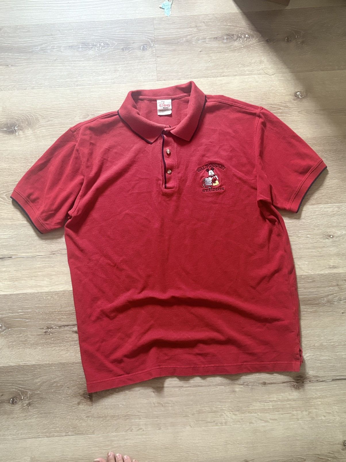 Disney Vintage 90’s Red Disney Polo Size US L / EU 52-54 / 3 - 1 Thumbnail