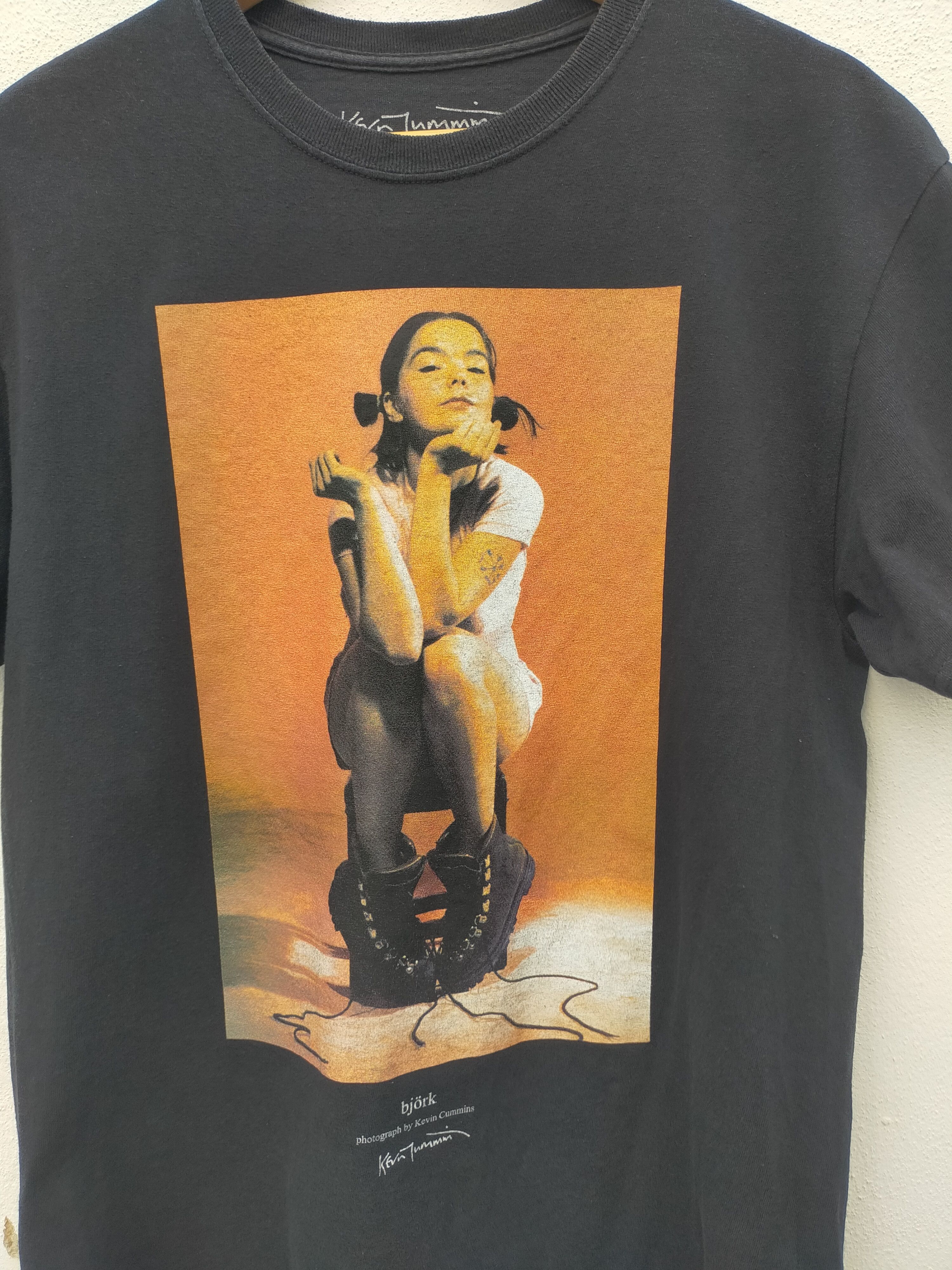 Band Tees × Journal Standard × Vintage 🔥 BJORK PHOTO PRINT BY KEVIN CUMMIN T-SHIRT Size US M / EU 48-50 / 2 - 8 Thumbnail