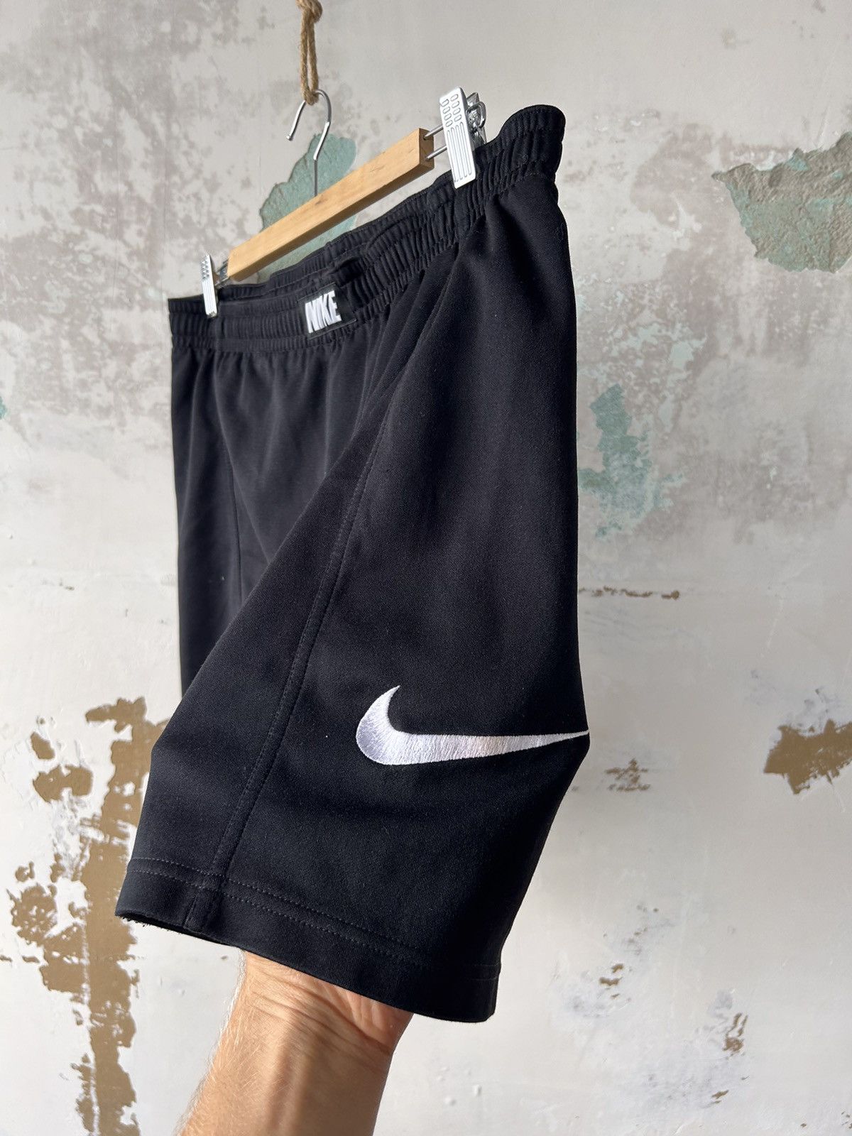 Nike NIKE VINTAGE SHORTS WITH BIG LOGO Size US 32 / EU 48 - 3 Thumbnail