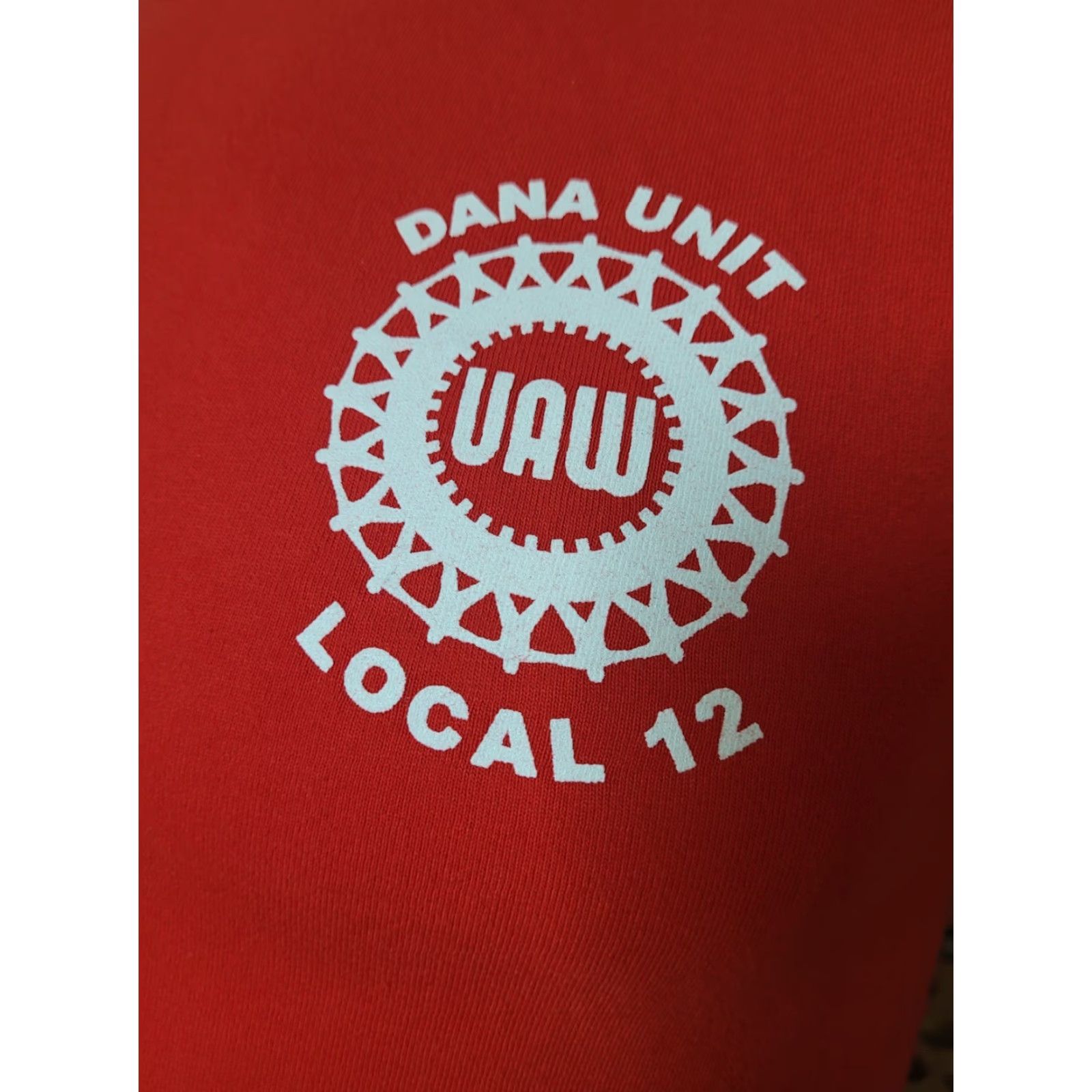 Vintage VINTAGE UAW Dana Unit Local 12 Union Solidarity Bayside T-Shirt Small Red Cotton Crew Neck Short Sleeve Men Graphic Tee Size US S / EU 44-46 / 1 - 2 Thumbnail