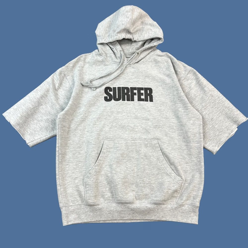 Logo 7 VINTAGE Surfer Magazine Hoodie Mens L Gray Short Sleeve Logo Spellout Pullover Size US L / EU 52-54 / 3 - 1 Thumbnail