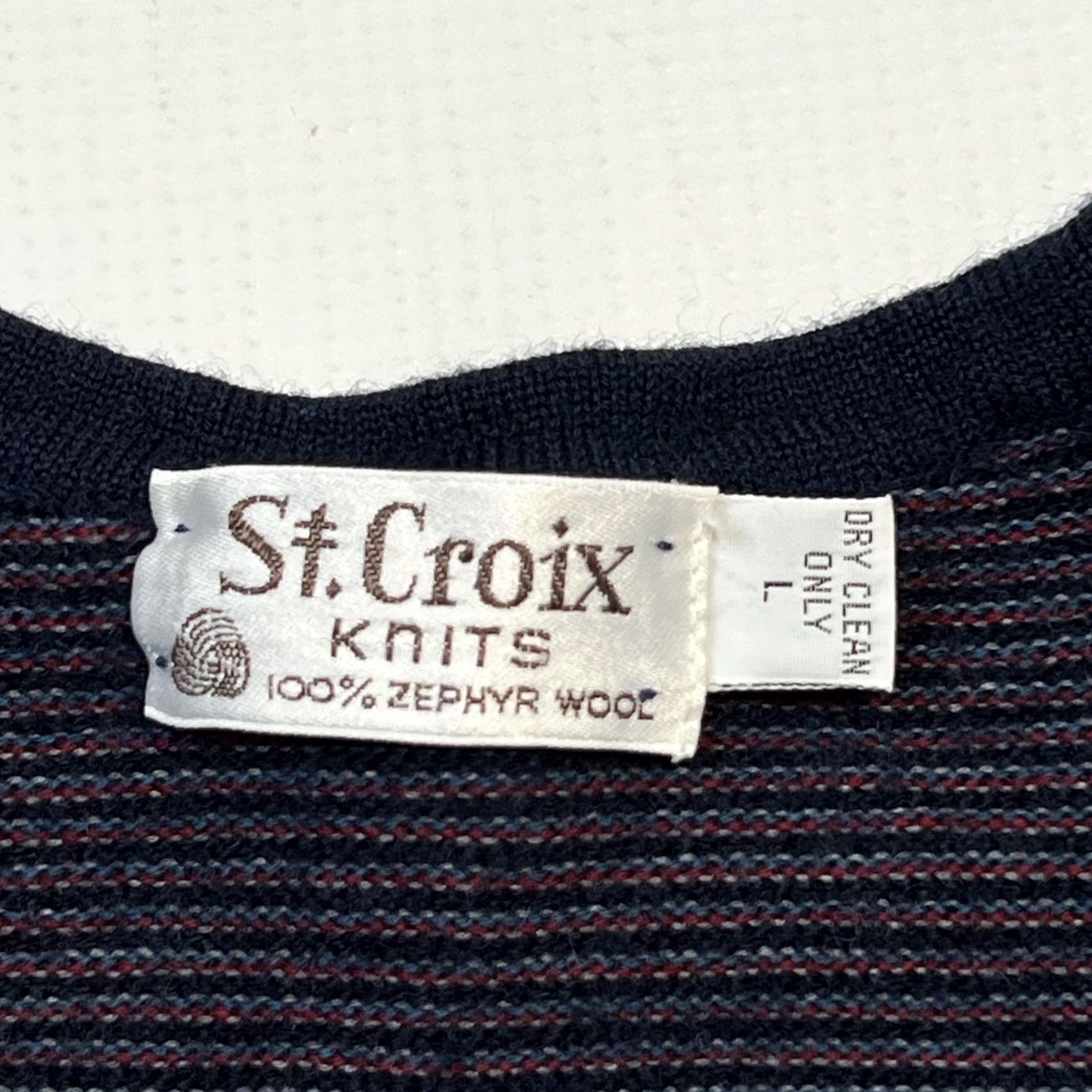 Vintage VINTAGE St Croix Sweater Mens L Blue Red Wool V-Neck Geometric 90s Size US L / EU 52-54 / 3 - 3 Thumbnail