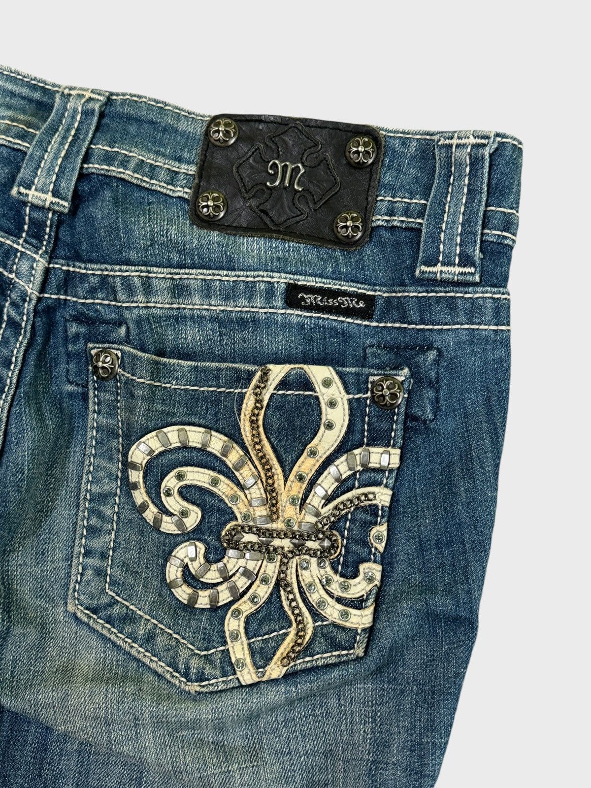 If Six Was Nine FLARE MISS ME CLAW MARK STUDDED CHAIN DENIM Size US 30 / EU 46 - 12 Thumbnail