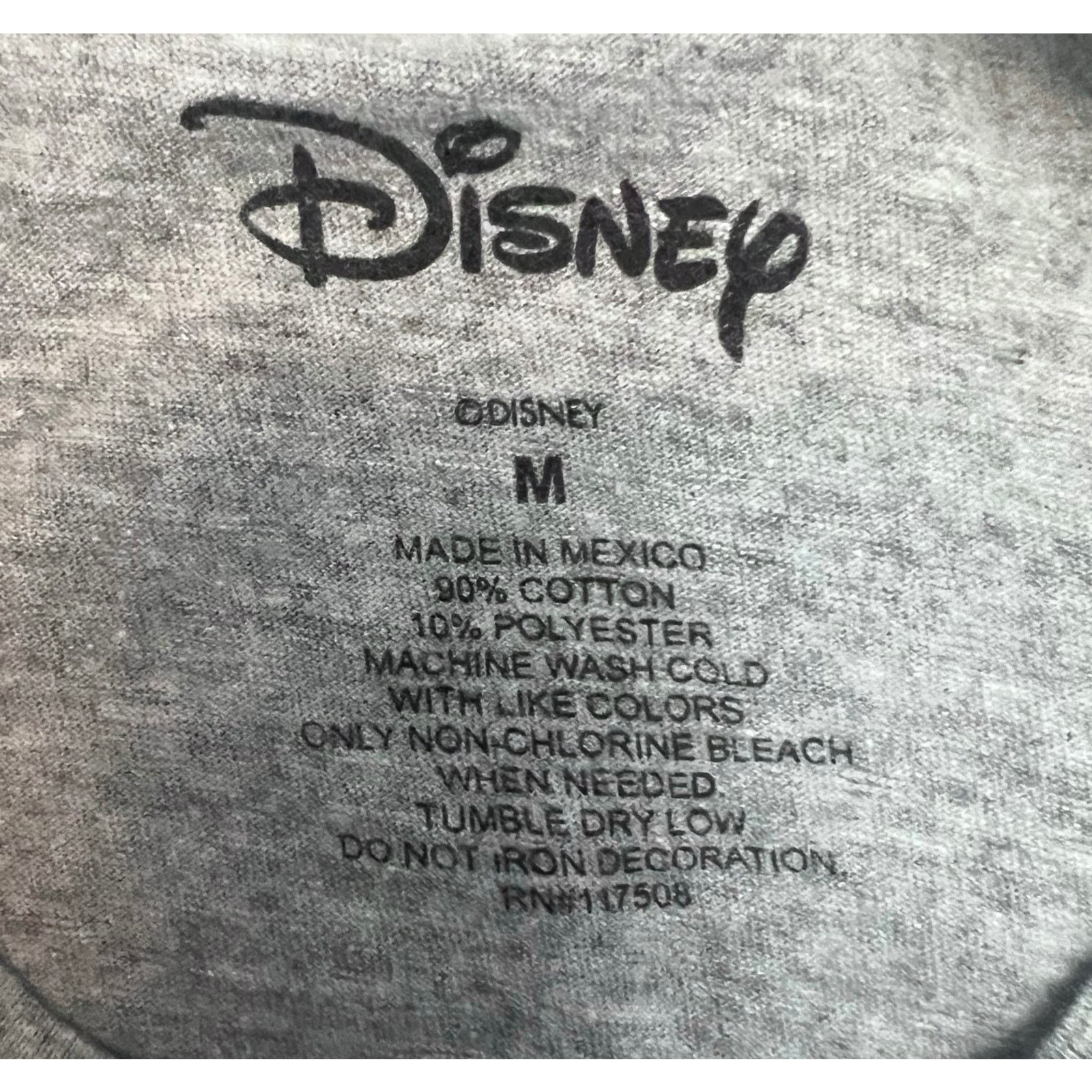 Disney Disney Mickey Mouse Holiday Christmas Santa Hat Gray T-Shirt Size US M / EU 48-50 / 2 - 4 Thumbnail