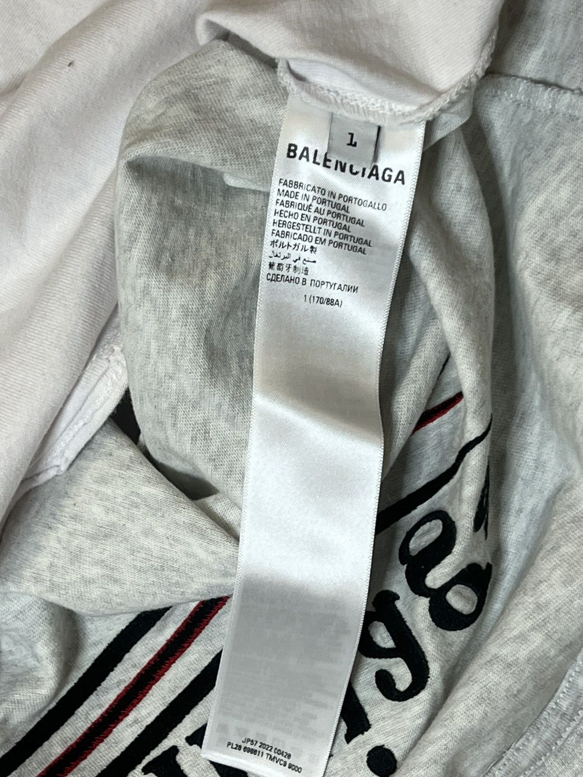 Balenciaga Balenciaga Paris Reconstructed Tee Size US M / EU 48-50 / 2 - 9 Thumbnail