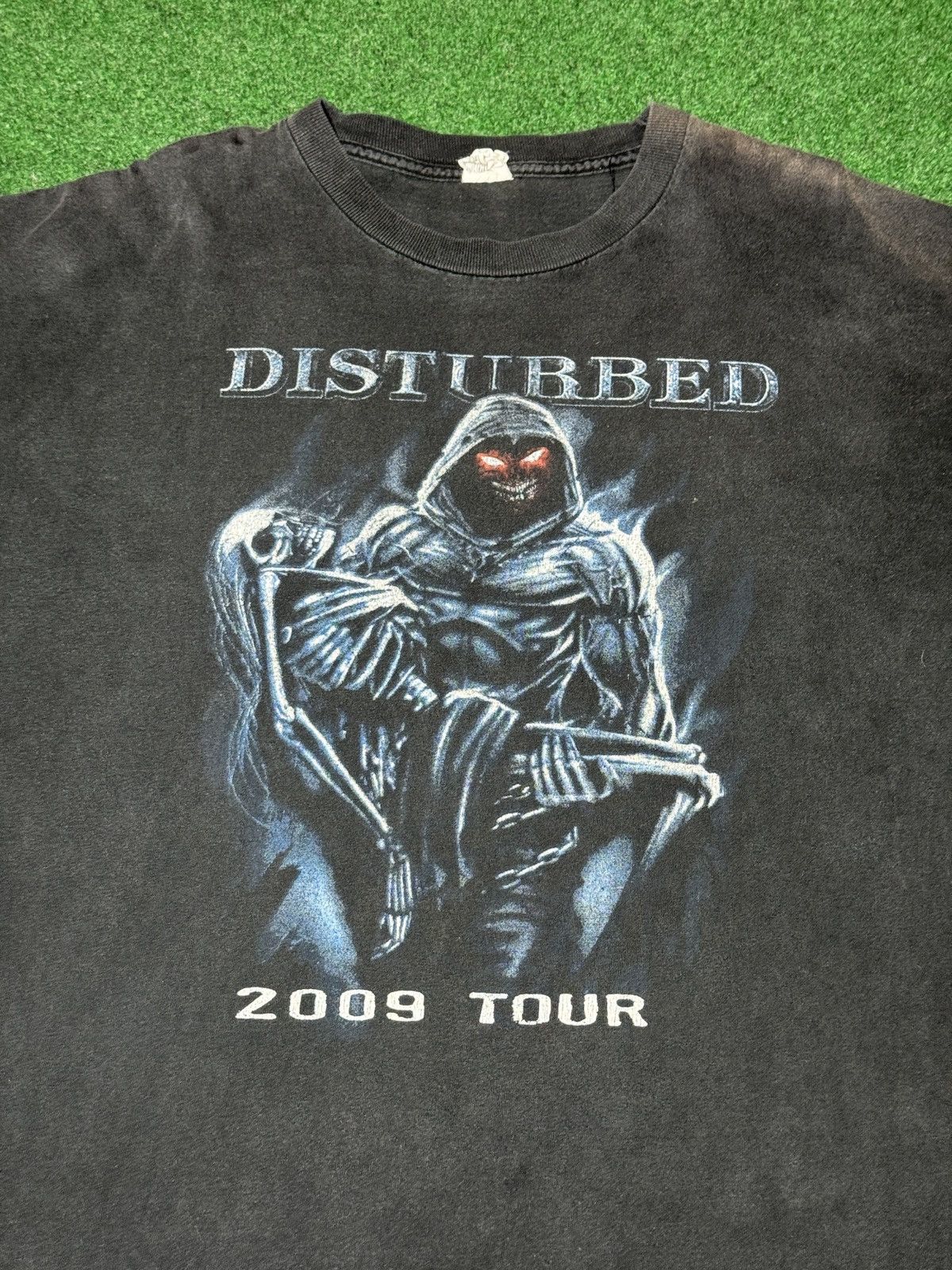Band Tees Y2K Disturbed Tour Music As A Weapon Metal Rock T Shirt Size US XL / EU 56 / 4 - 2 Thumbnail