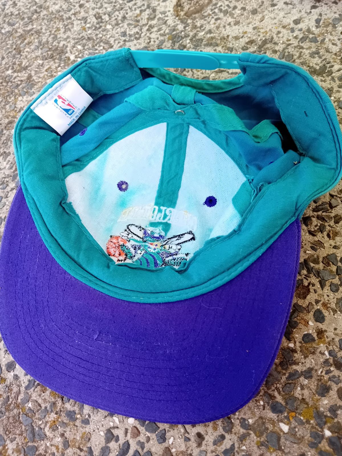 NBA × Vintage Charlotte Hornets NBA Snapback SWAG hat Size ONE SIZE - 2 Thumbnail