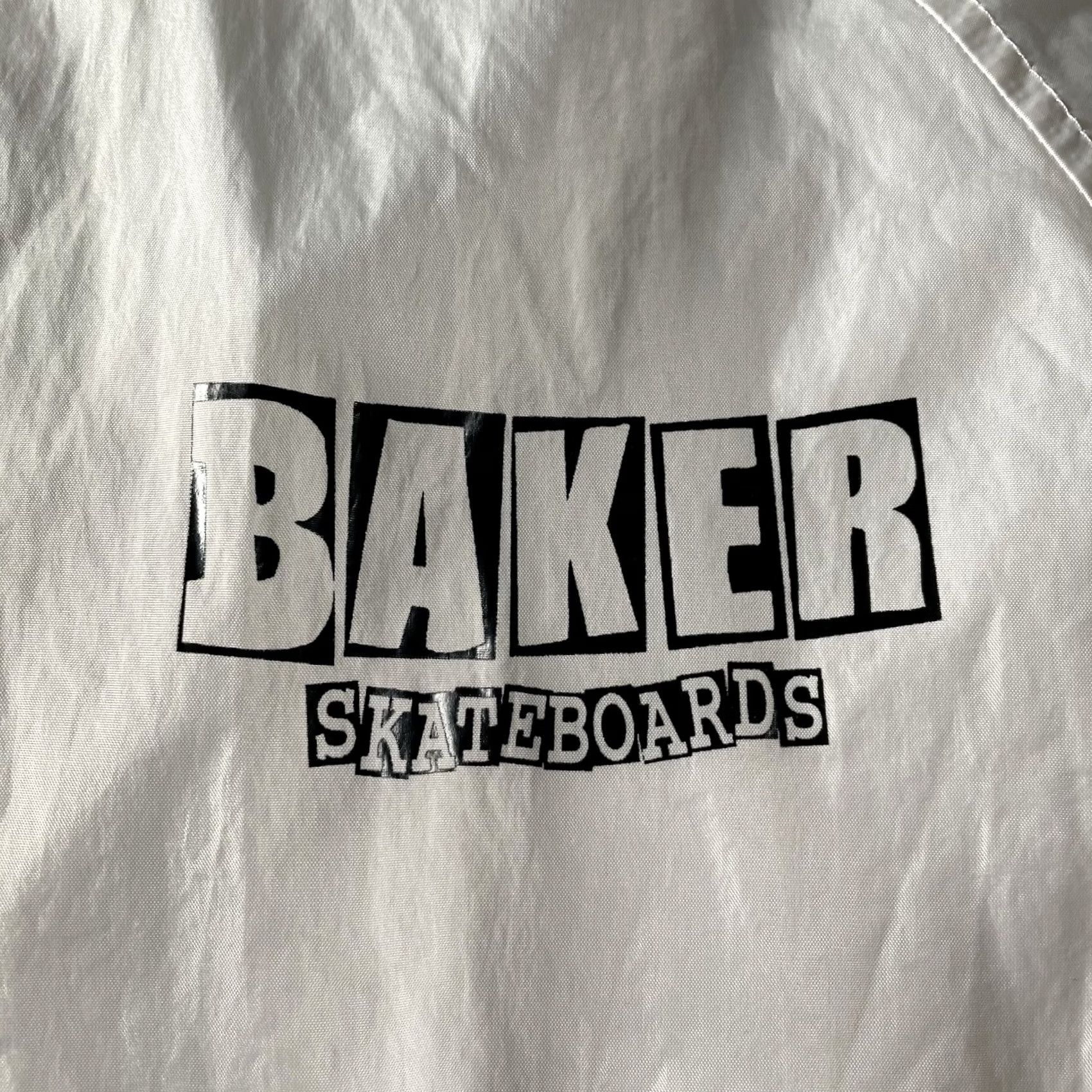 Vintage VINTAGE Baker Skateboards Jacket Mens S White Windbreaker 90s Pockets All Seasons RARE Size US S / EU 44-46 / 1 - 4 Thumbnail
