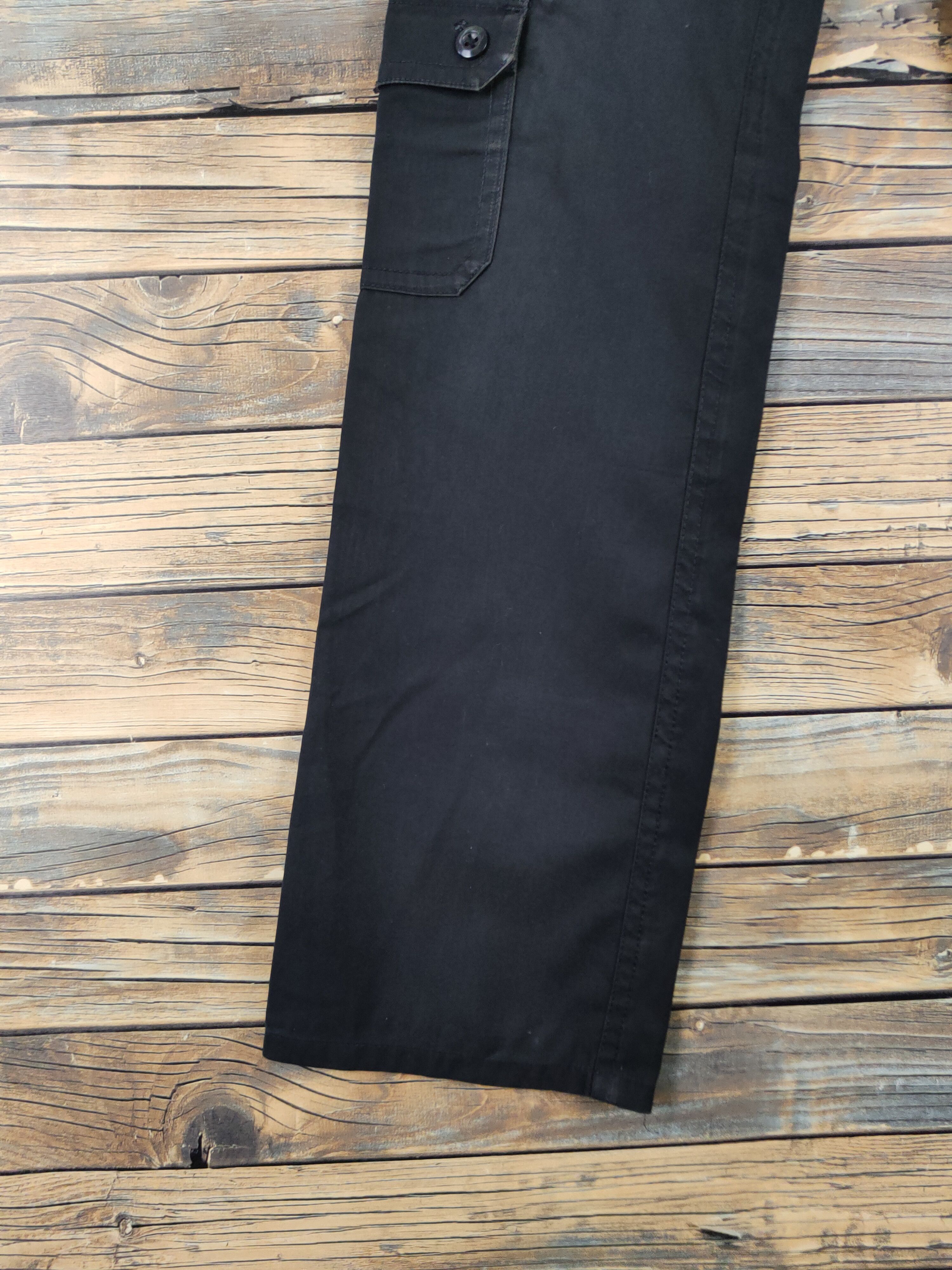 Japanese Brand Japanese Brand Black Multipocket Tactical Cargo Pants #W1899 Size US 31 - 4 Thumbnail