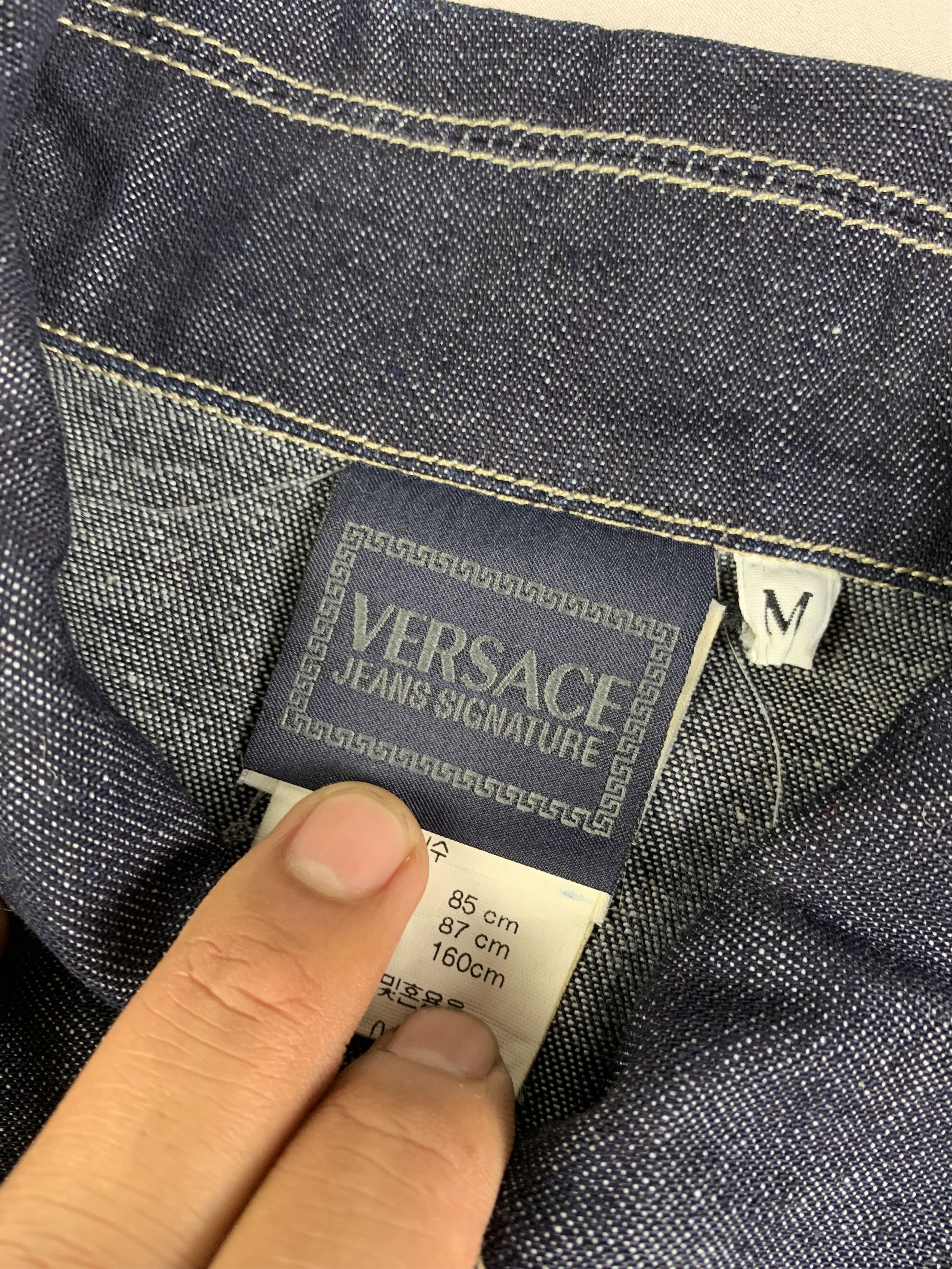 Versace Jeans Couture Versace Jeans Couture Indigo Snap Jeans Vest (M) Size M / US 6-8 / IT 42-44 - 7 Thumbnail