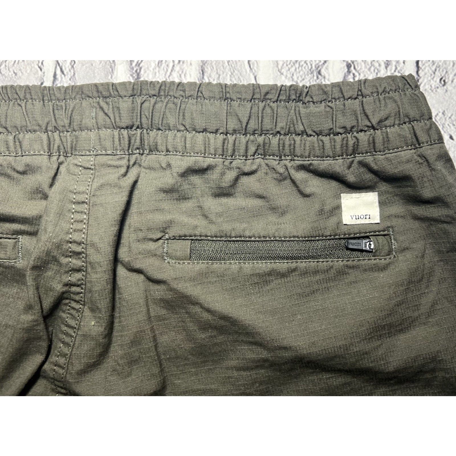 Vuori Vuori Pants Womens M Green The Rise The Shine Wide Leg Ripstop Organic Cotton Cropped Regular Lightweight Pockets Elastic Waist Comfortable Size 32" / US 10 / IT 46 - 4 Thumbnail