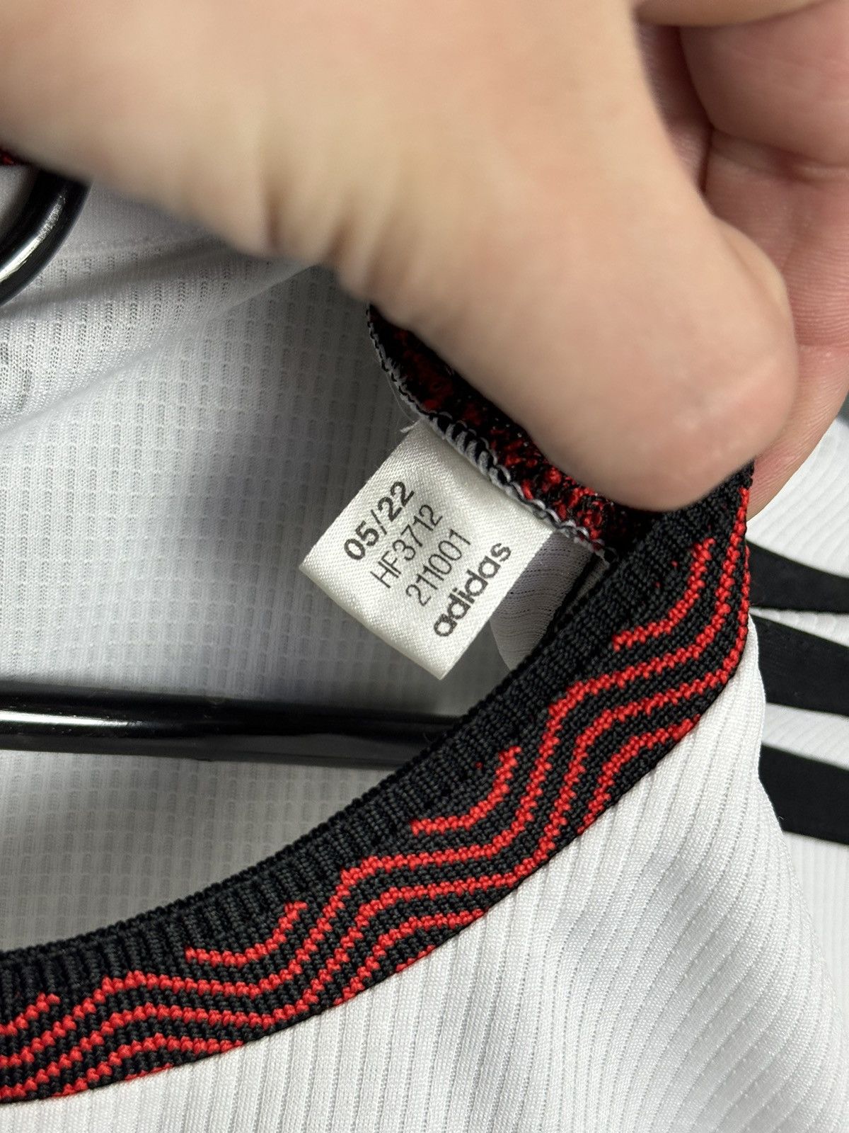Adidas Fulham 22/23 Home Football Jersey Size US S / EU 44-46 / 1 - 10 Thumbnail