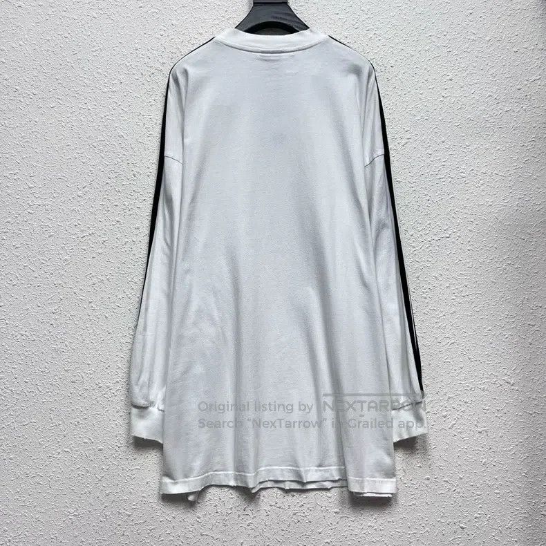 Other Balenciaga Three-stripe destroyed long sleeve sweater Size US M / EU 48-50 / 2 - 2 Thumbnail