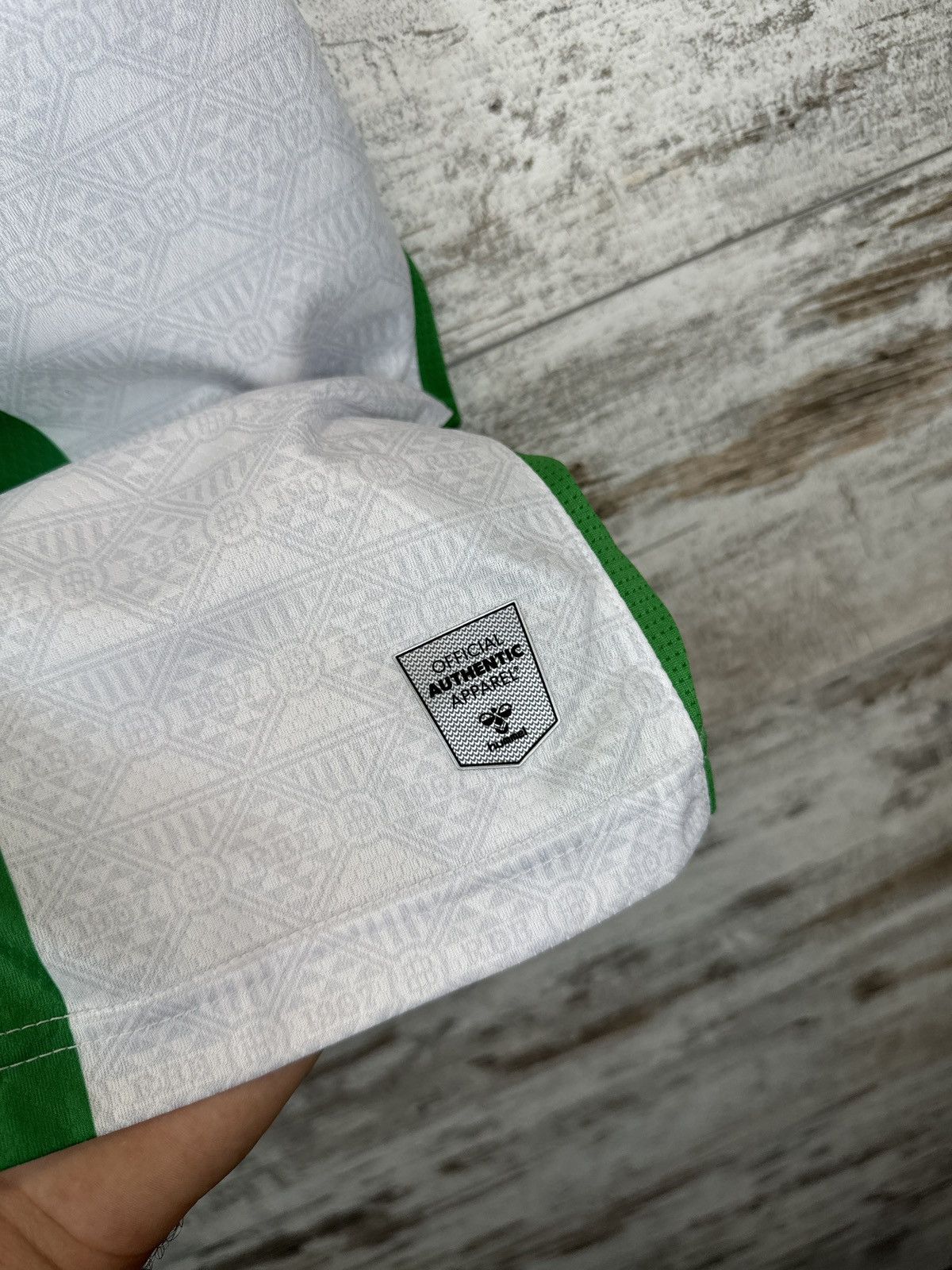 Hummel × Vintage Mens Vintage Hummel Real Betis T-shirt soccer jersey tee Size US M / EU 48-50 / 2 - 6 Thumbnail