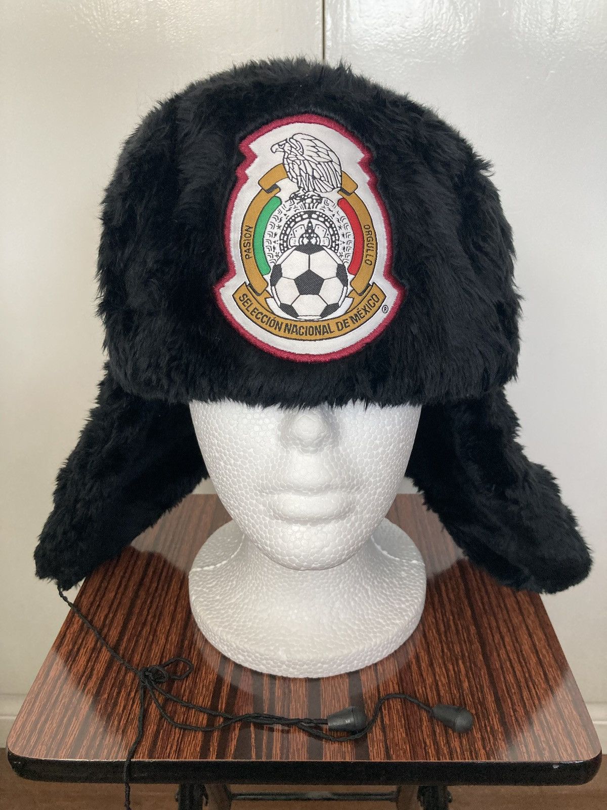 MEXICO NATIONAL FOOTBALL FUTBOL SOCCER TEAM USHANKA TRAPPER