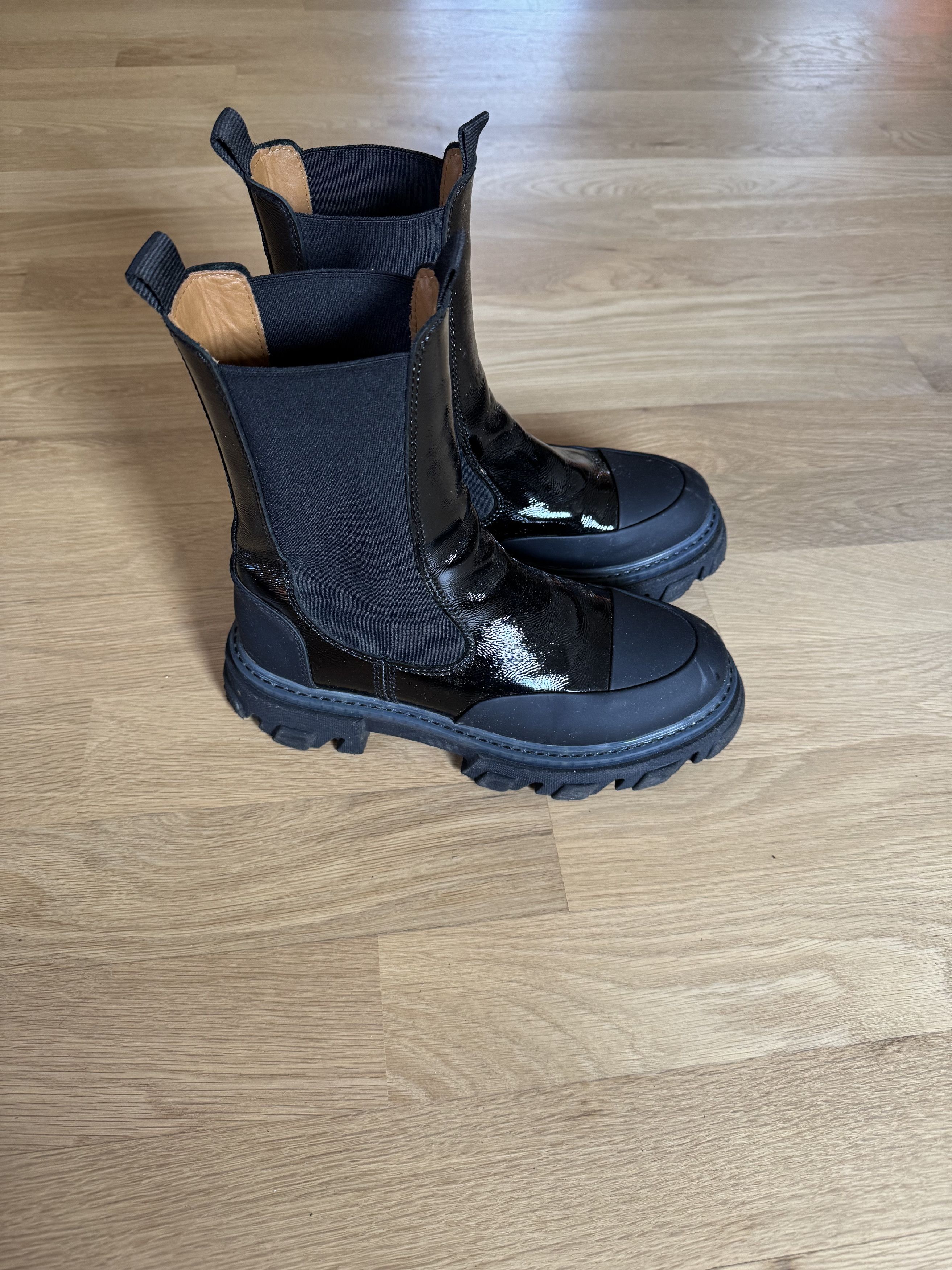 Ganni Black Mid Chelsea Boots, IT 42