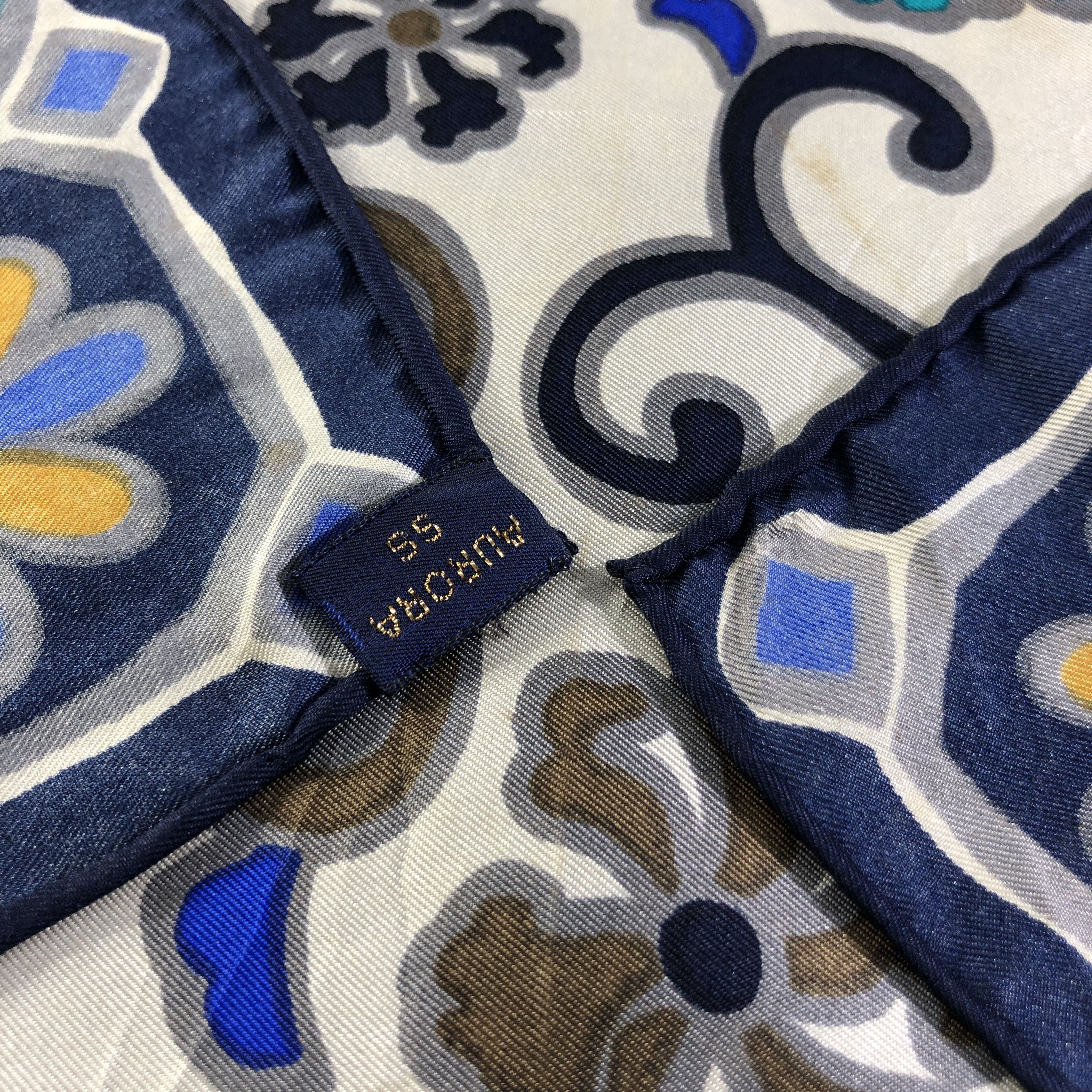 Vintage Unknown Floral Hand Rolled Silk Scarf M981 Size ONE SIZE - 4 Thumbnail