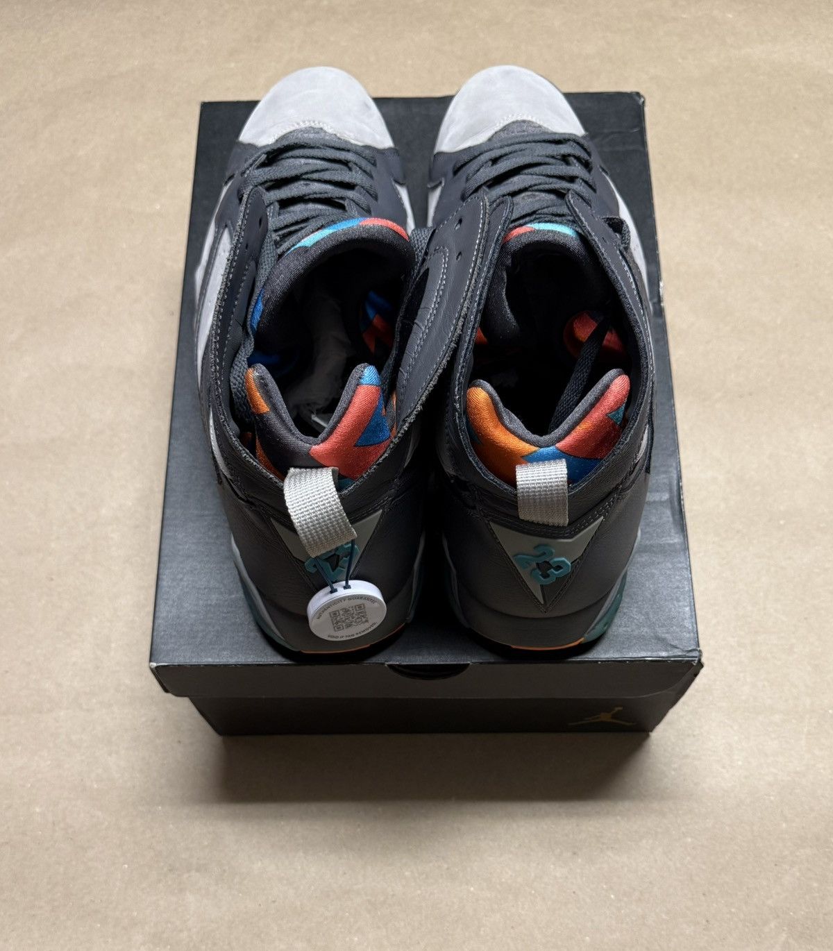 Jordan Brand Nike Air Jordan 7 VII Retro Barcelona Days Mens size 14! Size US 14 / EU 47 - 4 Thumbnail