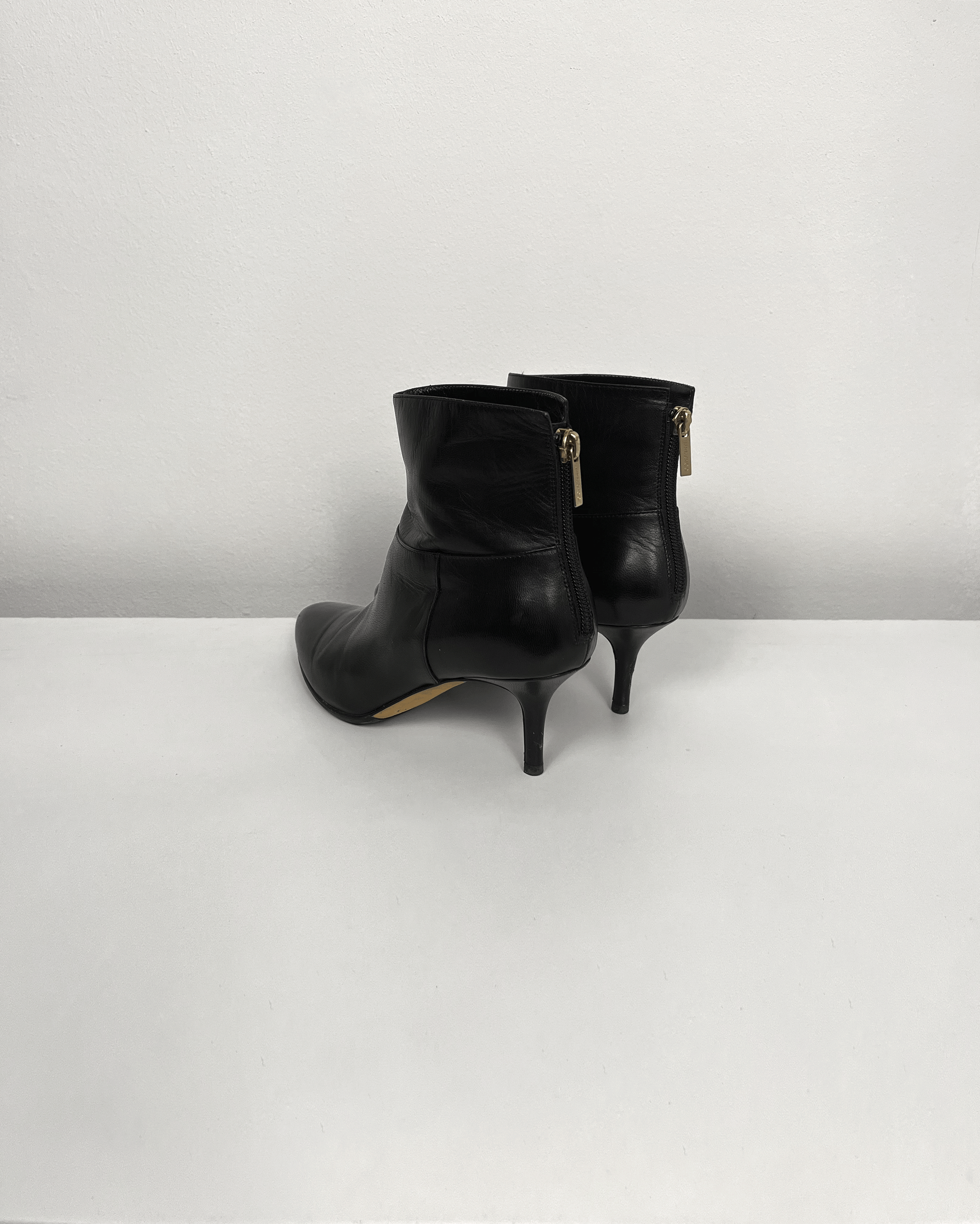 Jimmy Choo Jimmy Choo Heel Booties Size US 6 / IT 36 - 2 Thumbnail