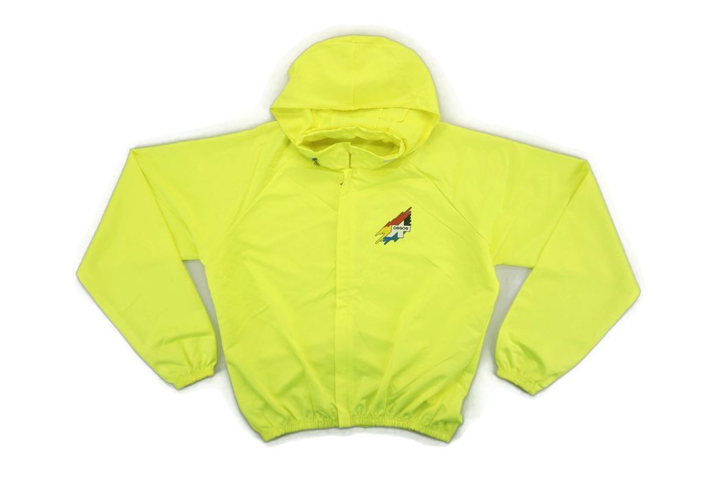 assos windbreaker