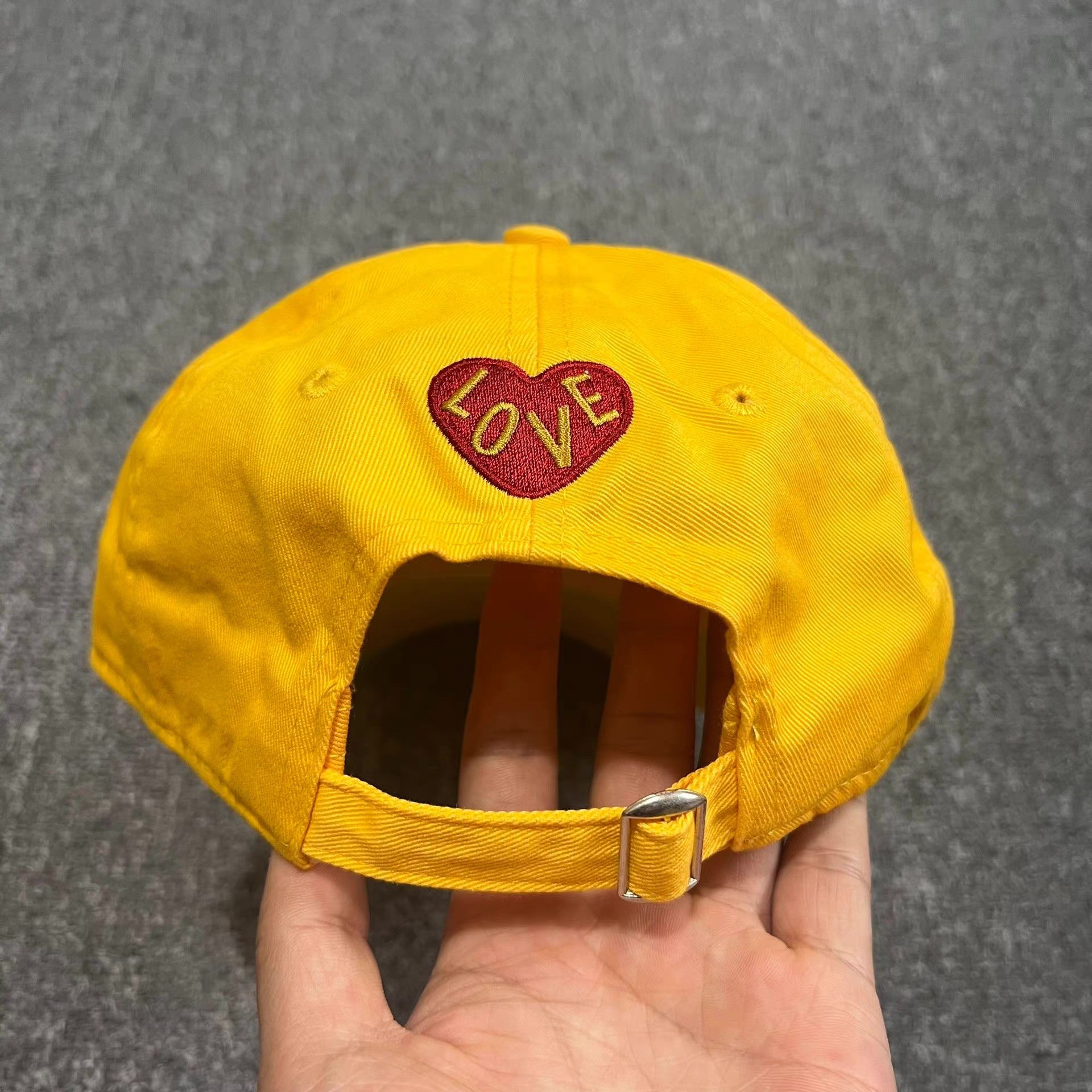 Cross Colours Cross Colours EmbroideredCurved Brim Baseball Cap Visor Q7 Size ONE SIZE - 5 Thumbnail
