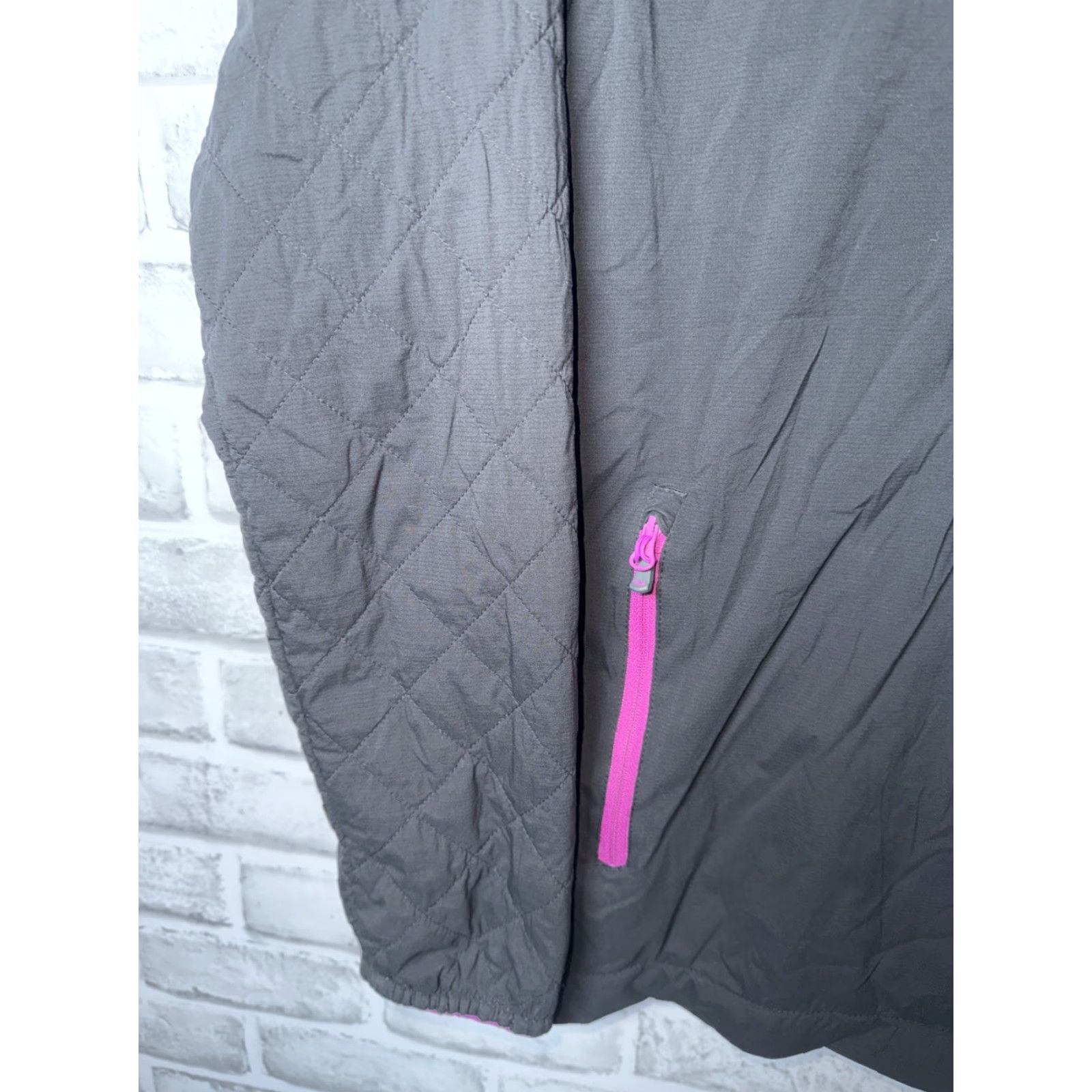 Outdoor Research Outdoor Research Pullover Womens M Black With Purple Fleece Lining Windbreaker Size M / US 6-8 / IT 42-44 - 5 Thumbnail