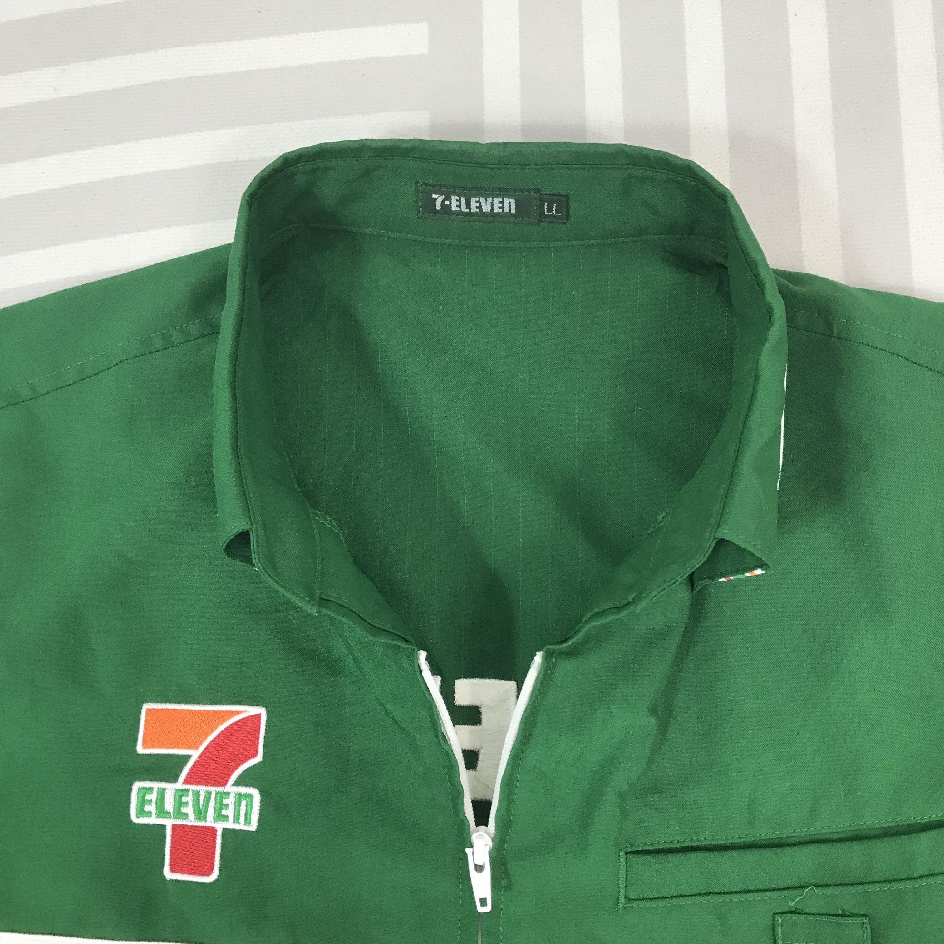Japanese Brand Vintage 7-Eleven japan uniform shirt Jacket Size US L / EU 52-54 / 3 - 5 Thumbnail
