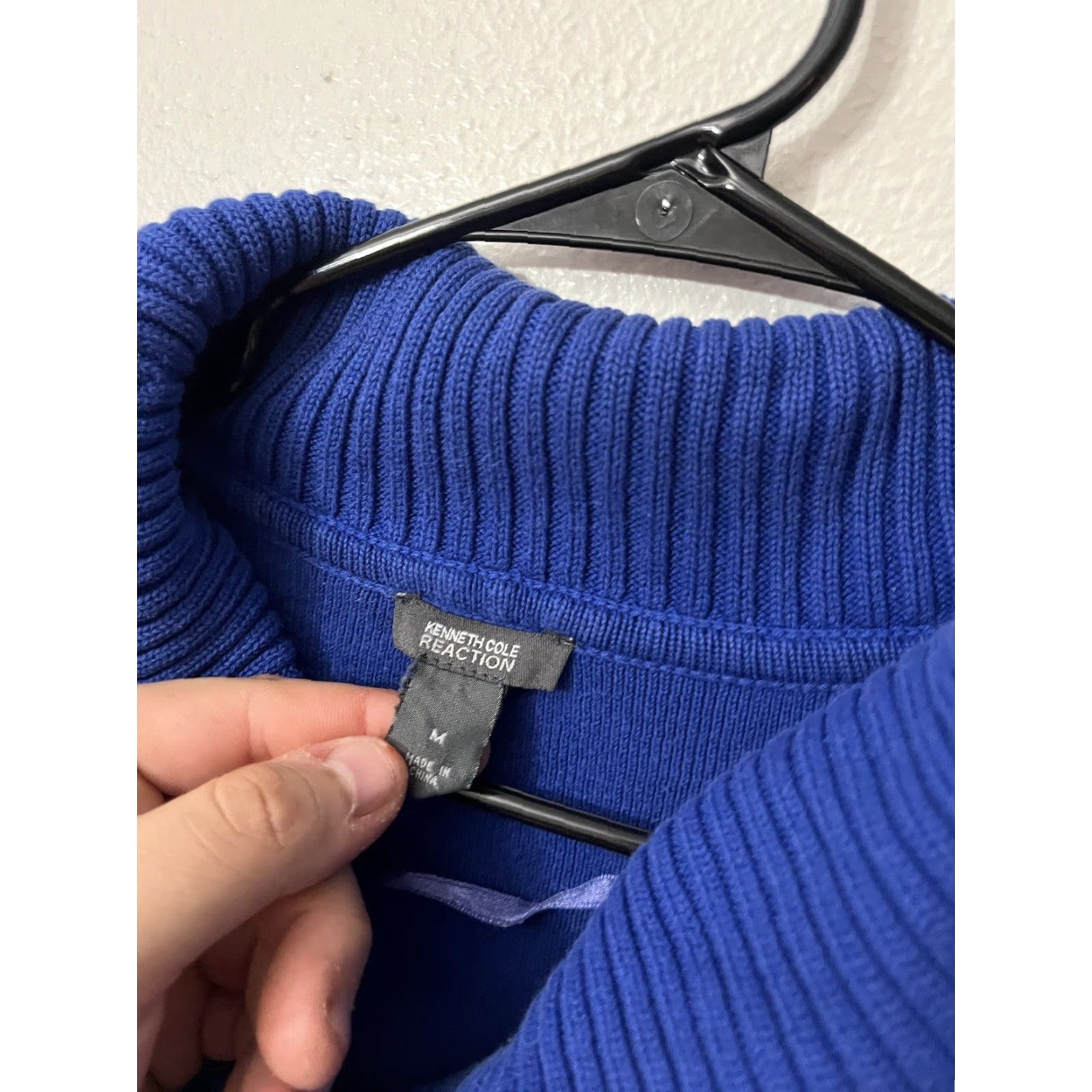 Kenneth Cole Kenneth Cole Womens Blue Cowl Neck Knit Top Medium Size Pullover Sweater Size M / US 6-8 / IT 42-44 - 2 Thumbnail