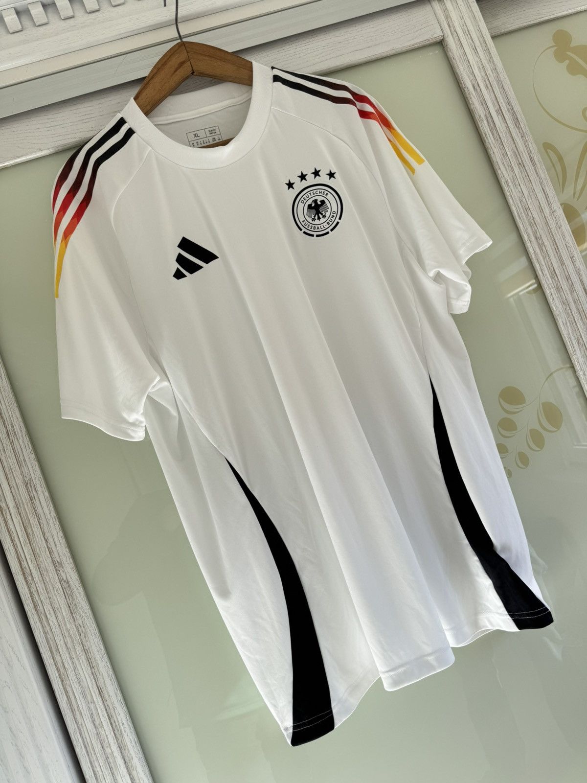 Adidas Germany 2024-2025 Home Soccer Jersey Football Shirt Kit Size US XL / EU 56 / 4 - 4 Thumbnail