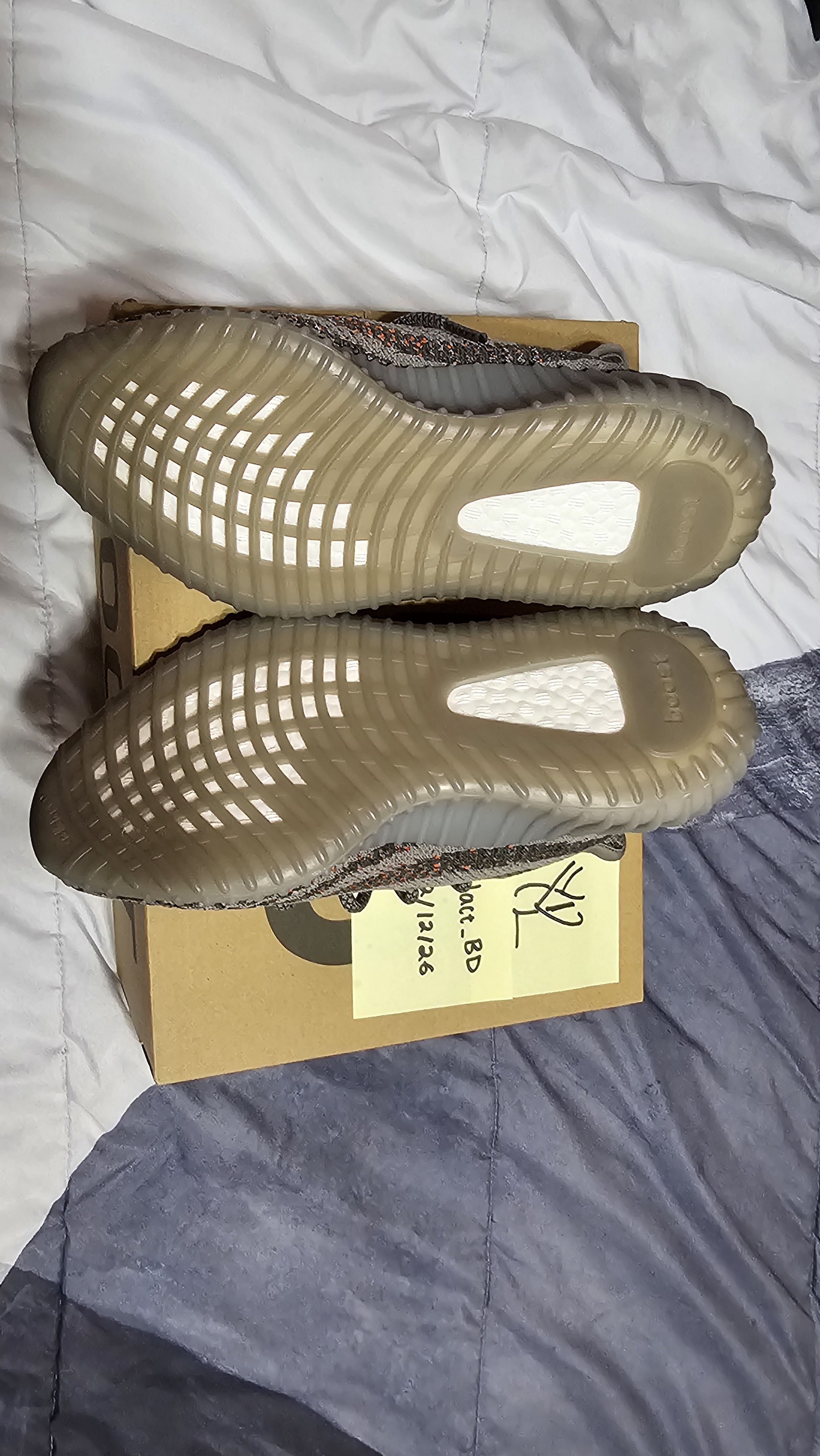 Yeezy Adidas Yeezy Boost 350 V2 “Beluga Reflective” Size US 7 / EU 40 - 4 Thumbnail