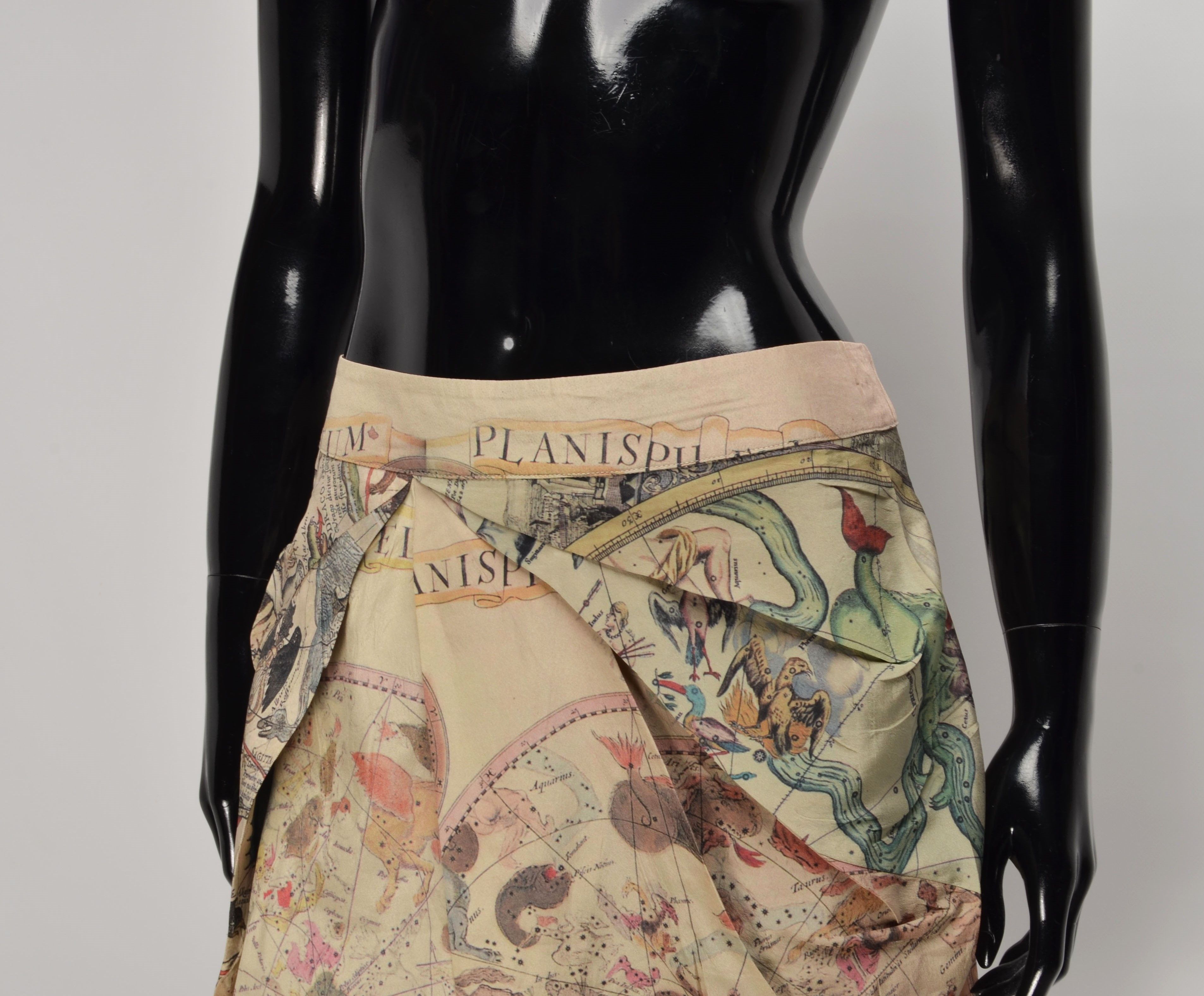 Cotelac Vintage Cotelac Y2K Horoscope Zodiac Print Tulip Mini Skirt Size 30" / US 8 / IT 44 - 2 Thumbnail