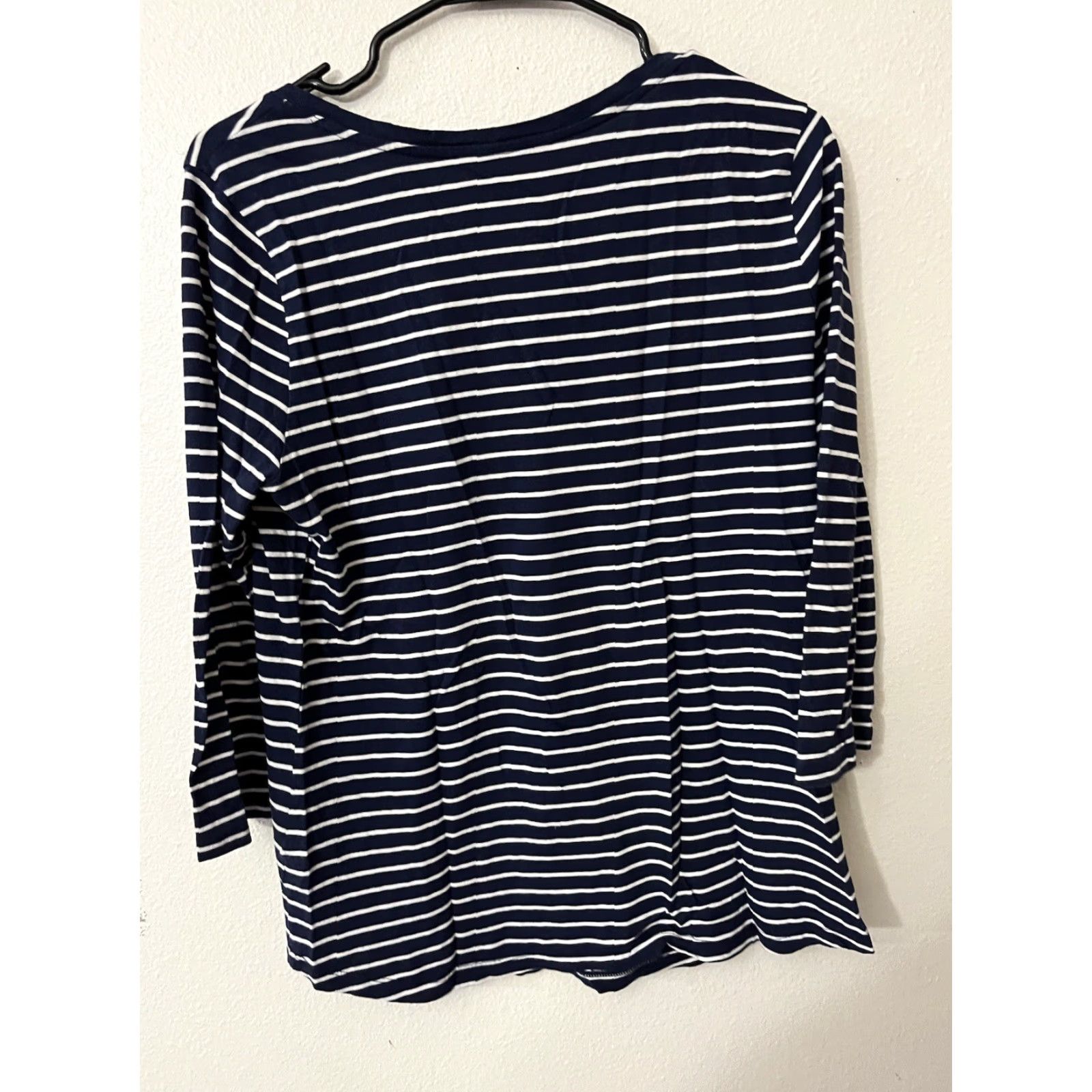 Gap VINTAGE Gap Women's Blouse Shirt Adult Large White Blue Stripes V-Neck Short Sleeve Nautical Style Size L / US 10 / IT 46 - 2 Thumbnail