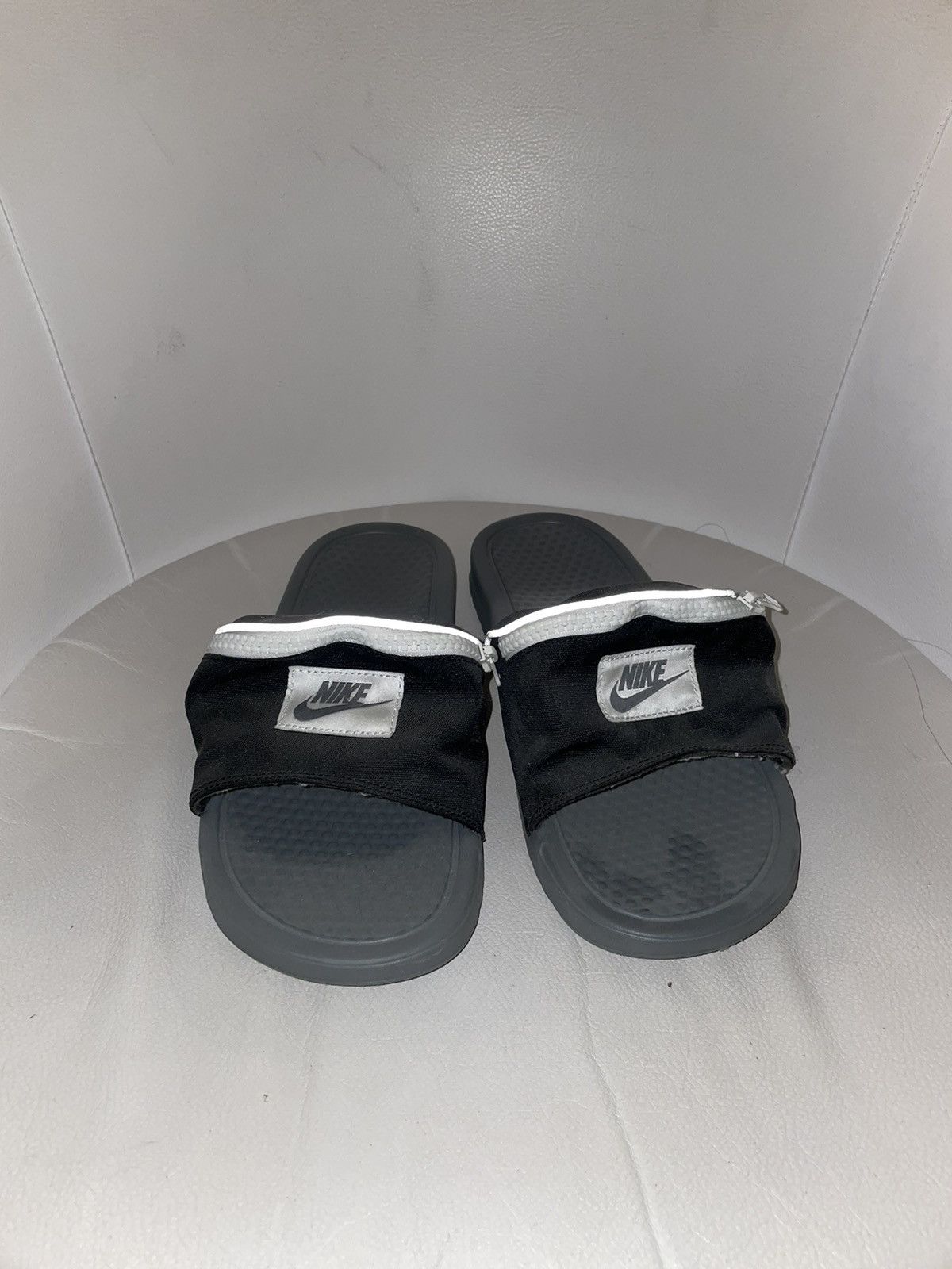 Nike Benassi JDI Fanny Pack Cool Grey Slides