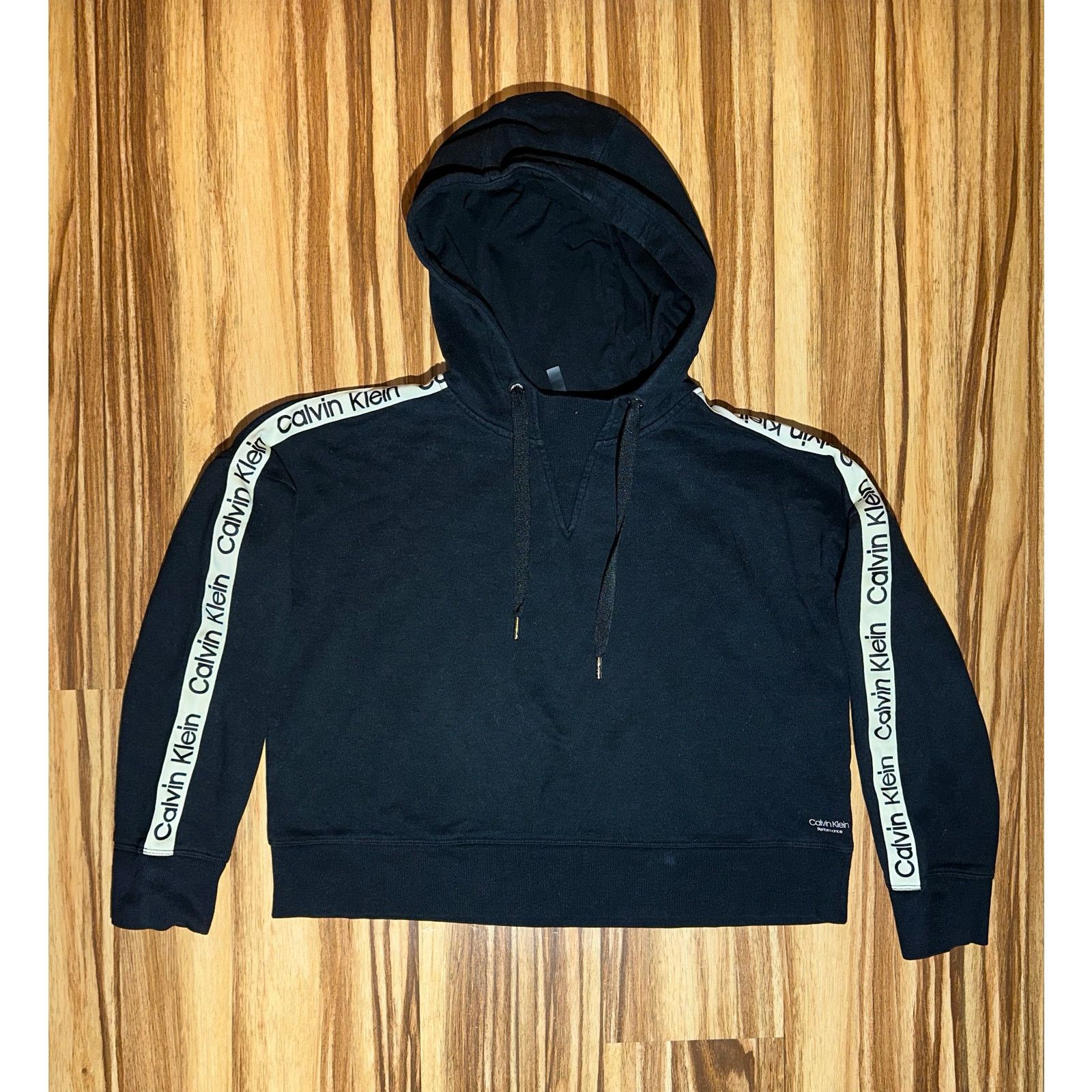 Calvin Klein Calvin Klein Performed Black and White Hoodie Size Medium Size M / US 6-8 / IT 42-44 - 1 Thumbnail