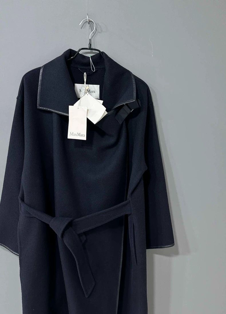 Max Mara Max Mara Coat Size S / US 4 / IT 40 - 2 Thumbnail